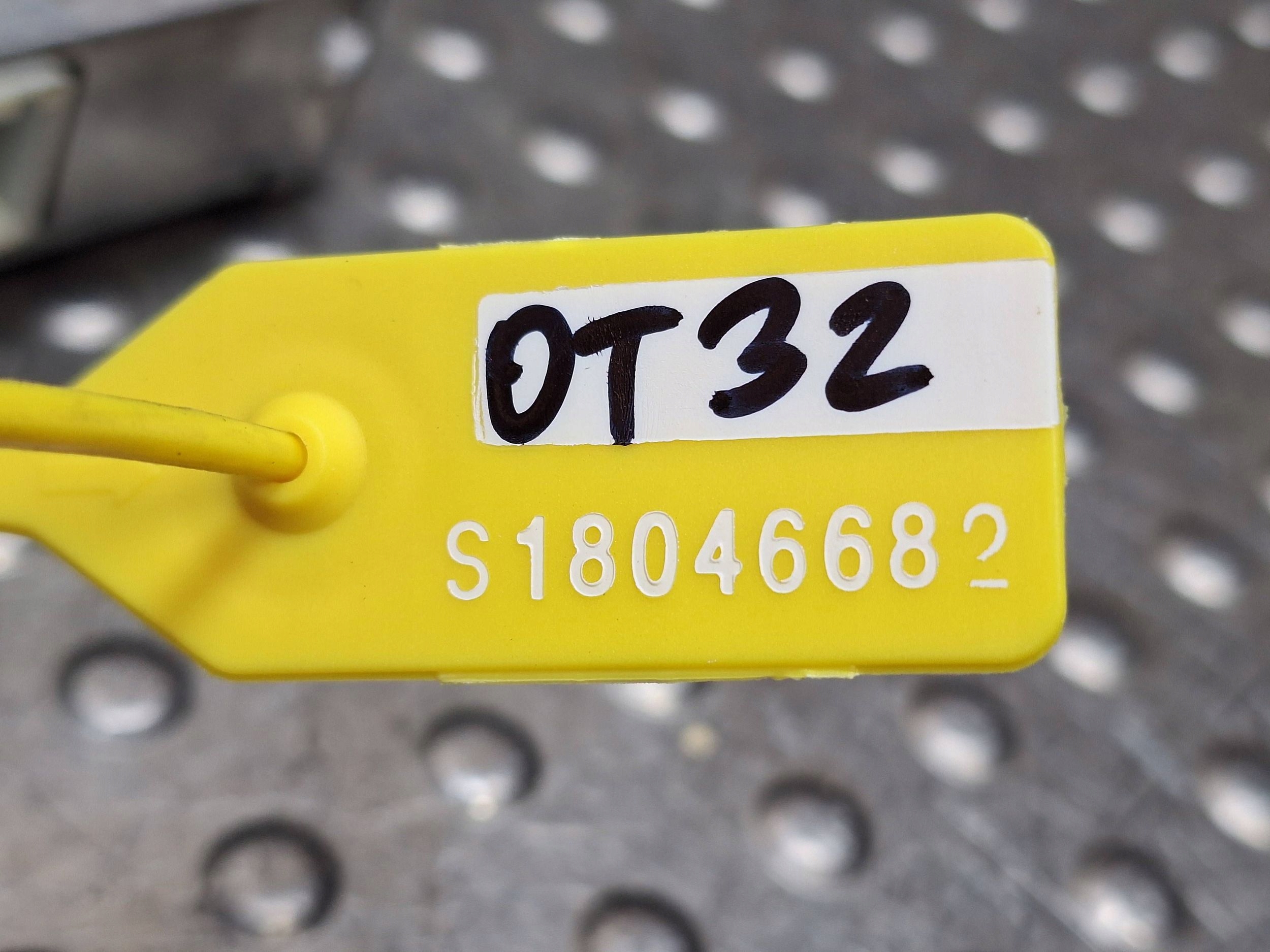 control unit computer of the engine 89661-0F091 TOYOTA COROLLA VERSO 2 II 2.2 D-CAT