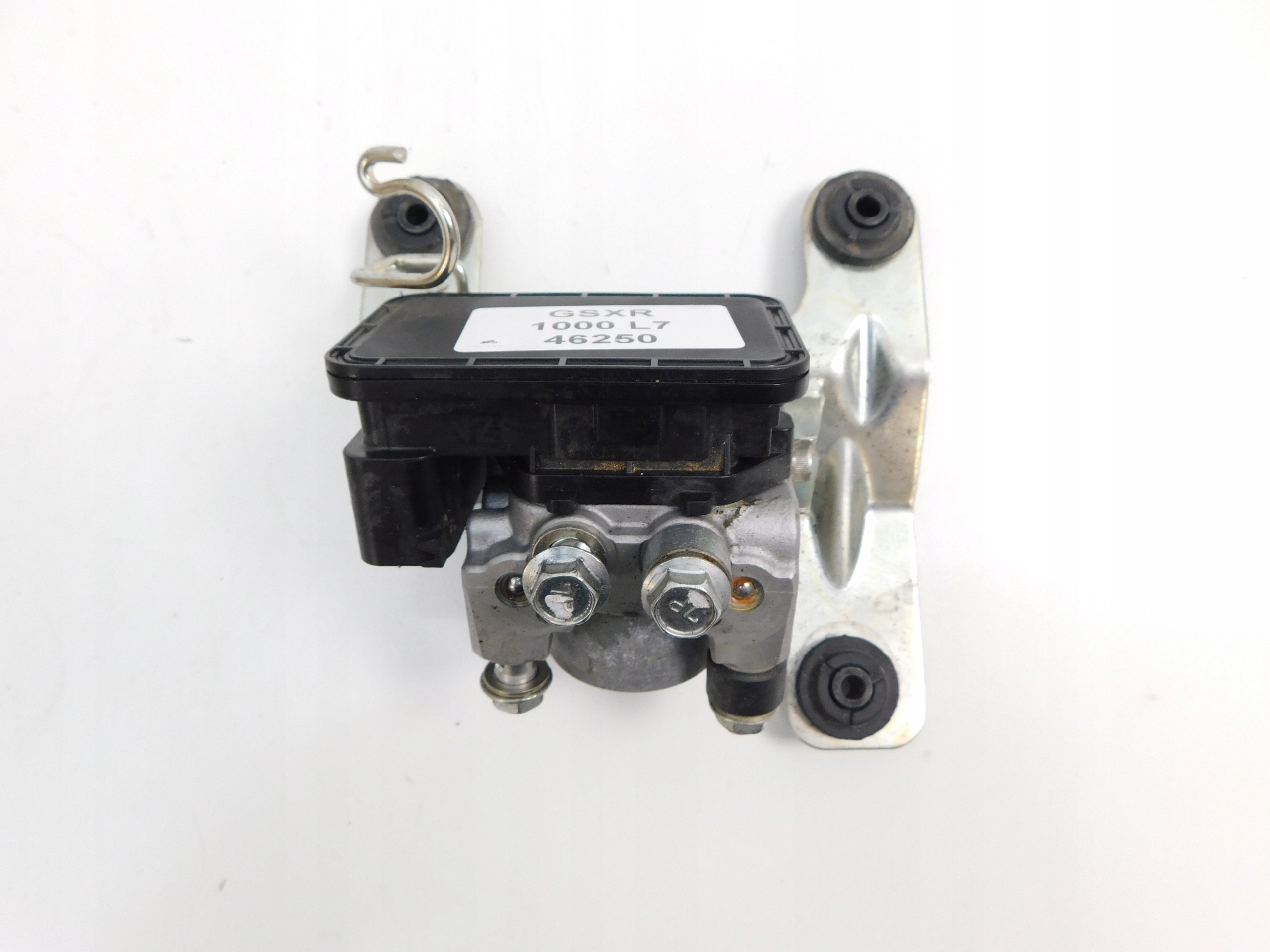 SUZUKI GSXR 1000 L7 главный тормозной цилиндр ABS