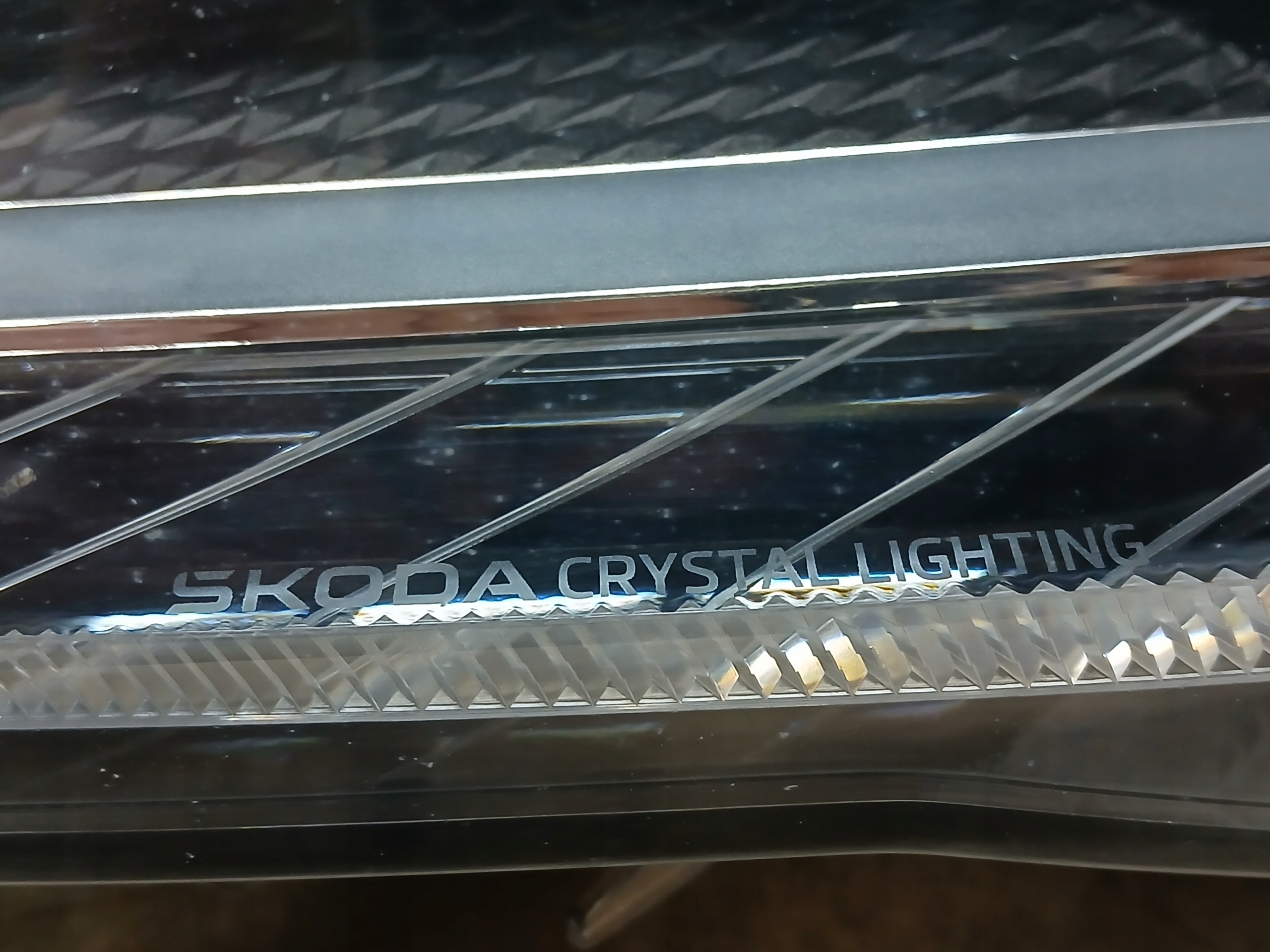 light front left SKODA SUPERB IV 4 FULL LED 3P1941015A