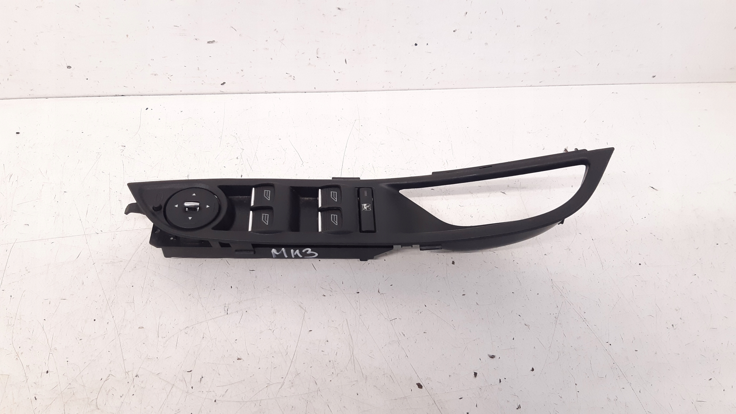 Panel okna AM5T14A132CA Ford Focus MK3