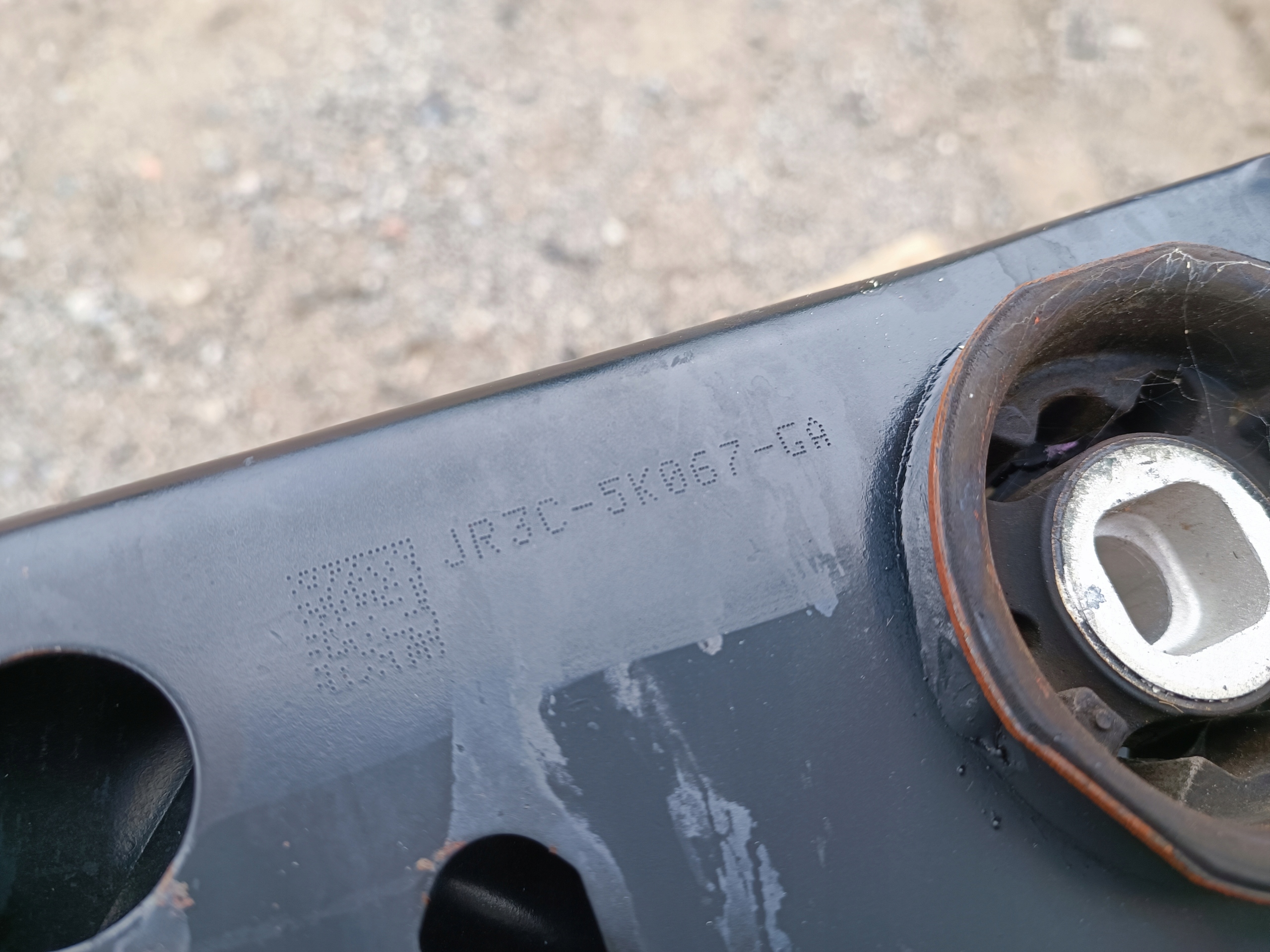 axle beam subframe sider rear part Ford Mustang VI 2015