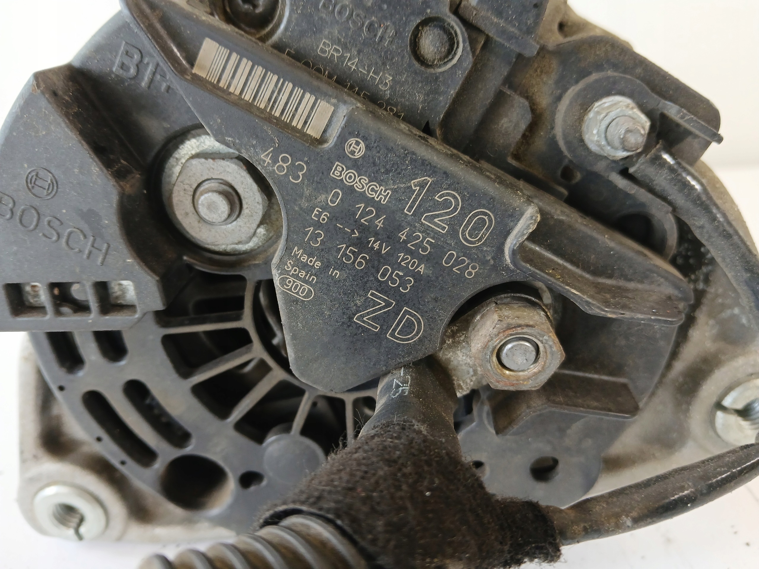 OPEL ASTRA III H 1.4 ALTERNATOR 13156053 120A
