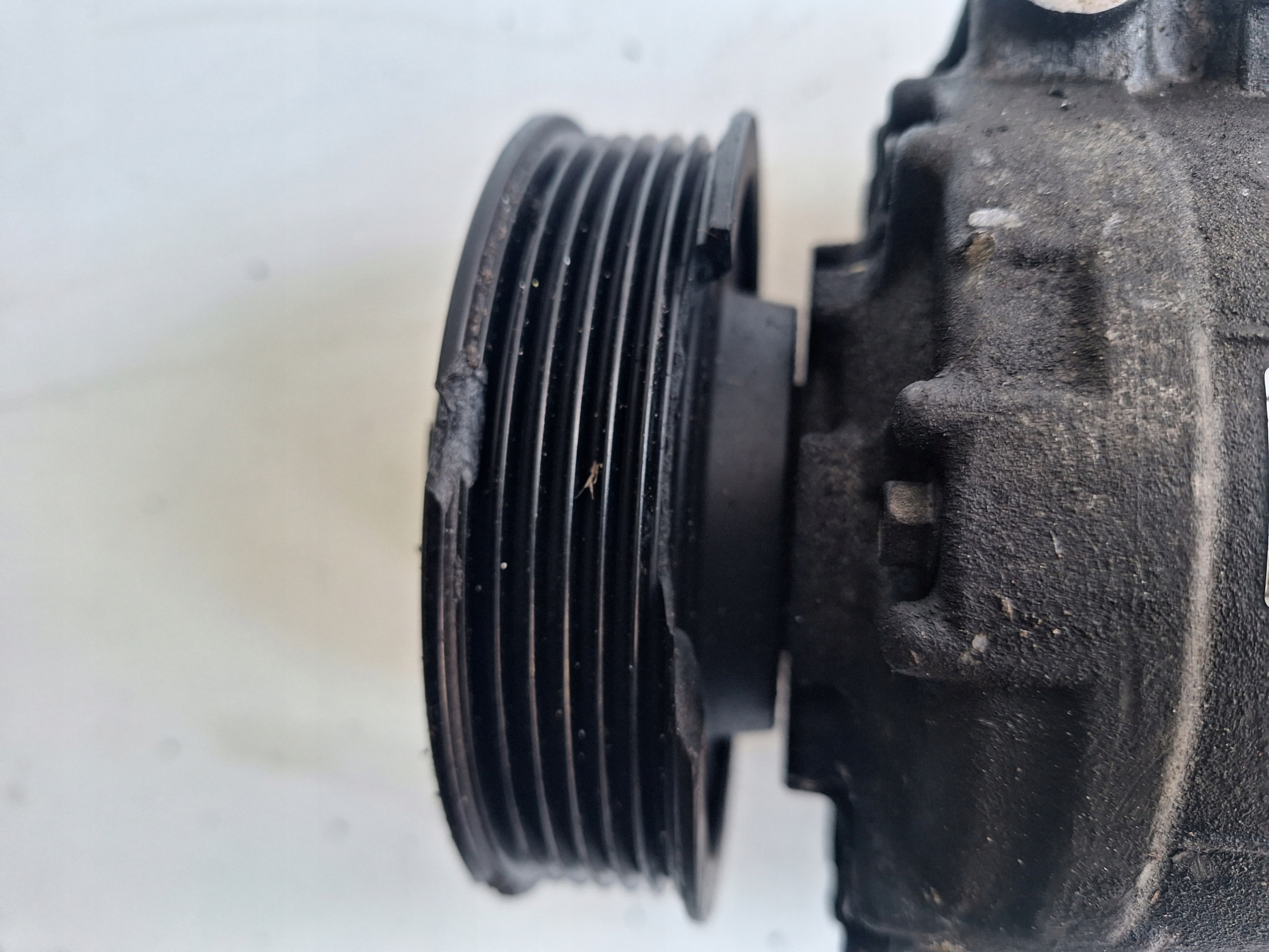 VOLKSWAGEN compressor AC 2E0820803C