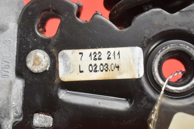 adjuster supports left front BMW E65 04R