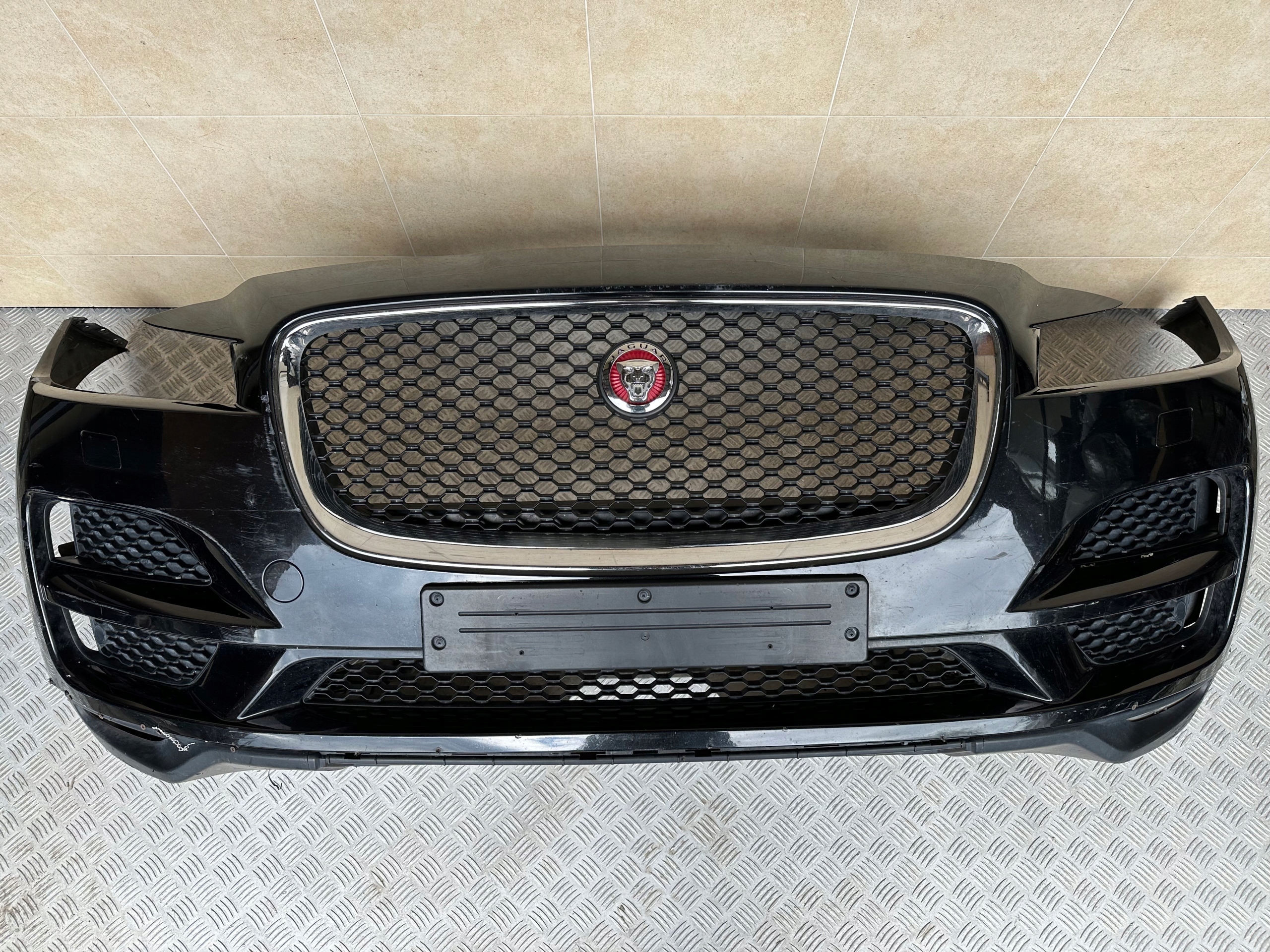 Frontstoßstange JAGUAR F-PACE 2017 ROK XENON