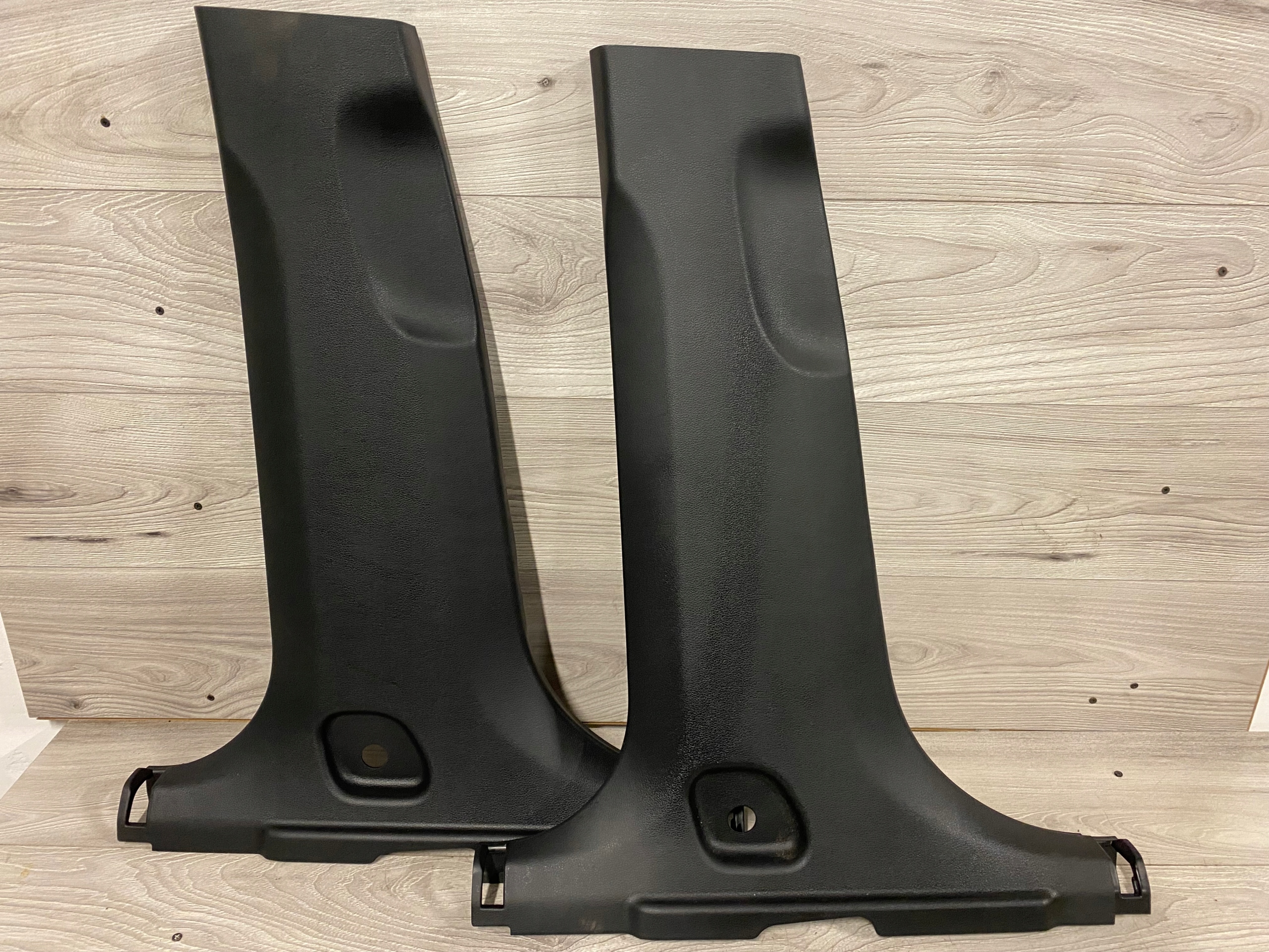 Hyundai SANTA Fe IV крышка стойки 85835-S1000