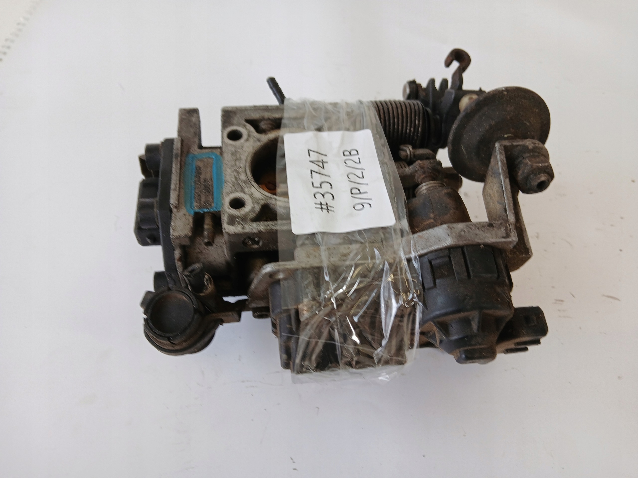 AUDI 80 B4 2.0 8V valvola a farfalla MONOWTRYSK 3435201534