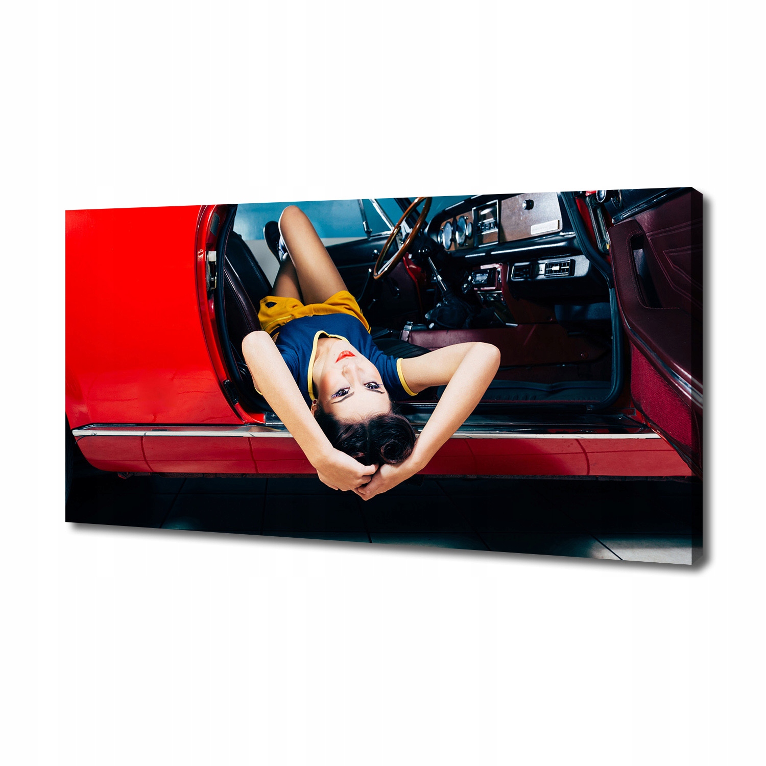 

Foto obraz na płótnie Kobieta w aucie 140x70 cm