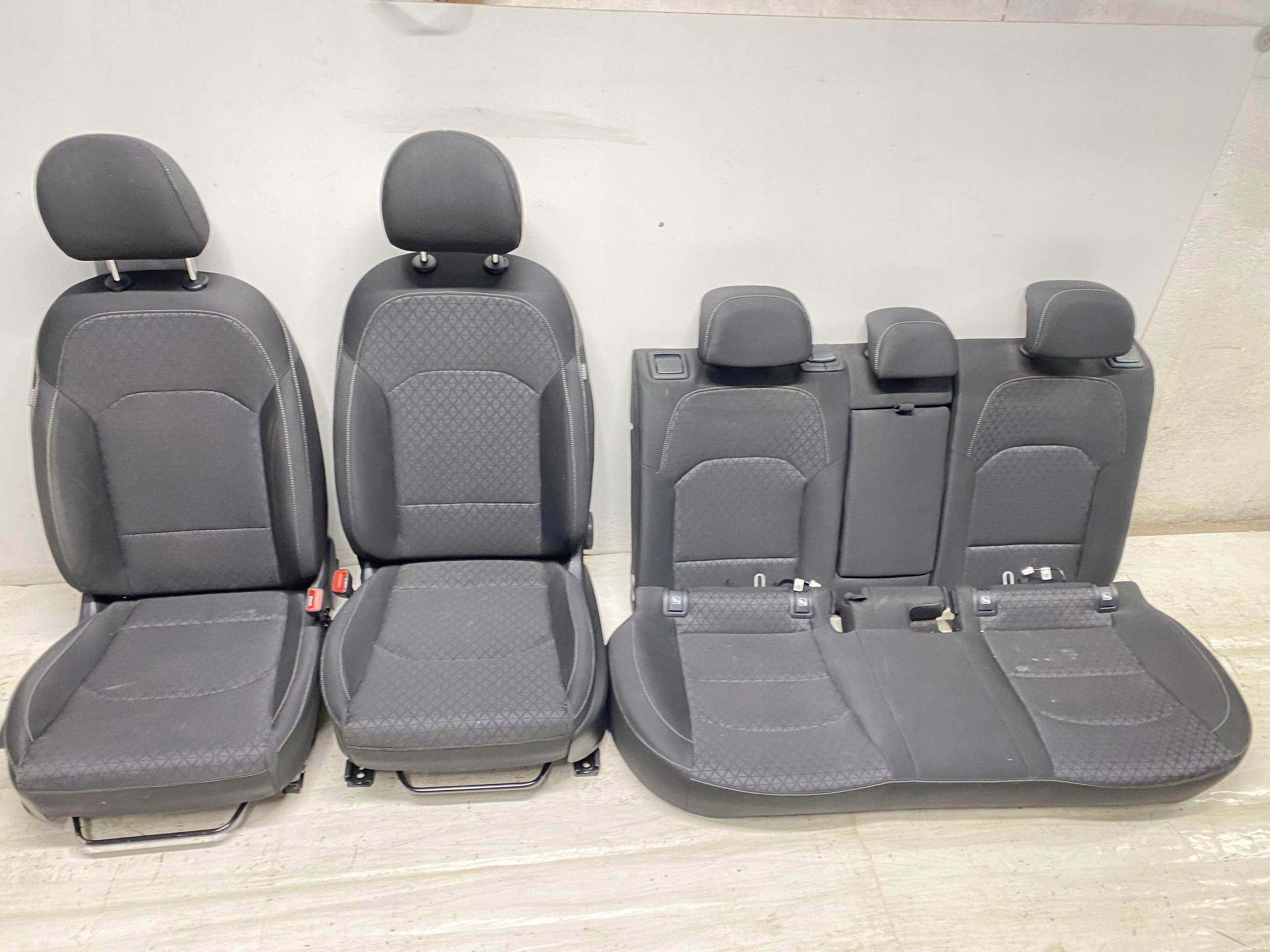 Sitze KIA CEED III KOMBI 2017