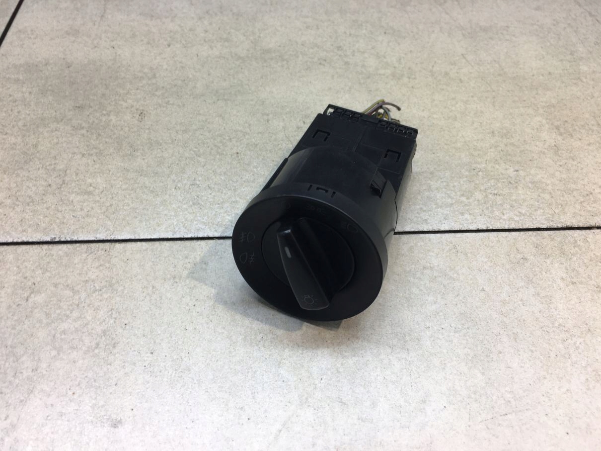 interruttore luci VW GOLF IV 1.9 TDI 1008900011