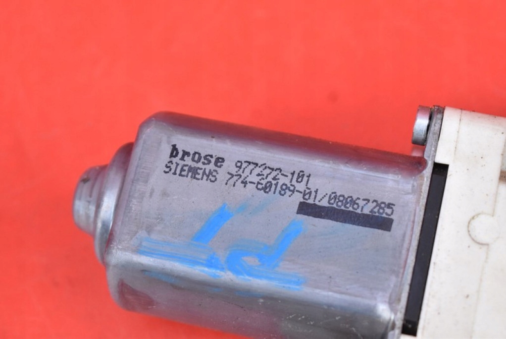 window regulator right rear part 4L0839462A AUDI Q7 4L 05-09