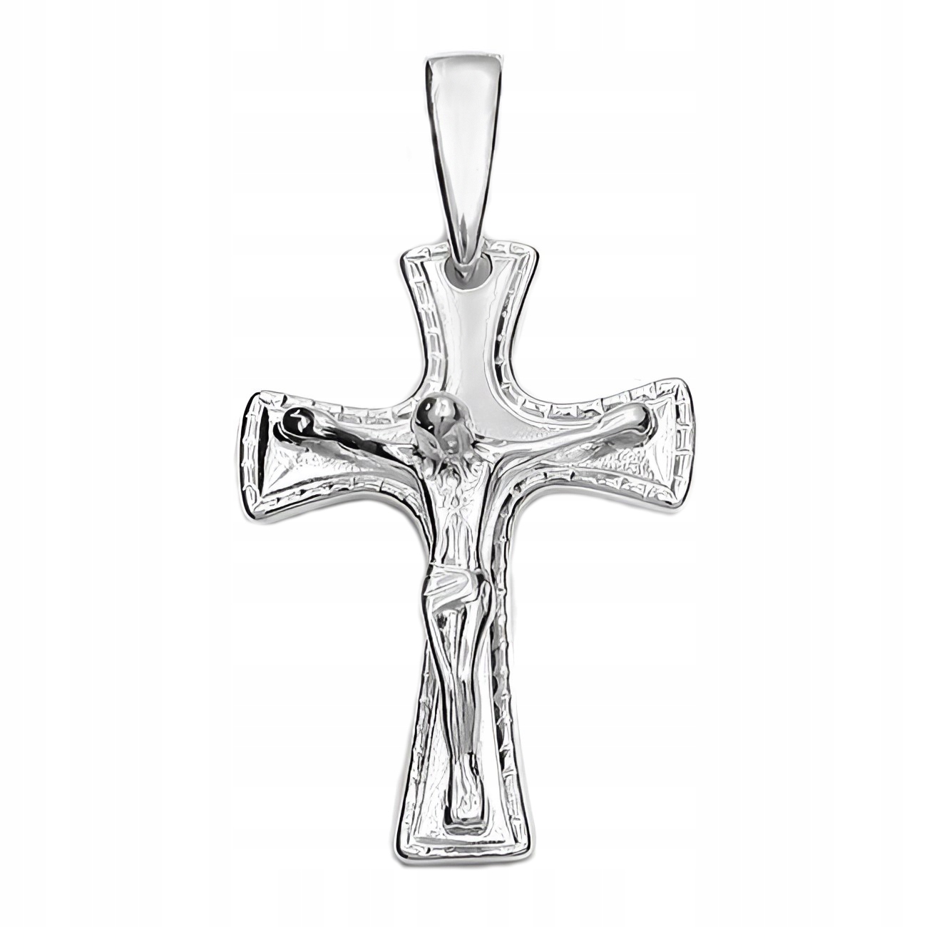 Katolický stříbrný křížek ryzost 925 Klasický s Ježíšem Kristem
