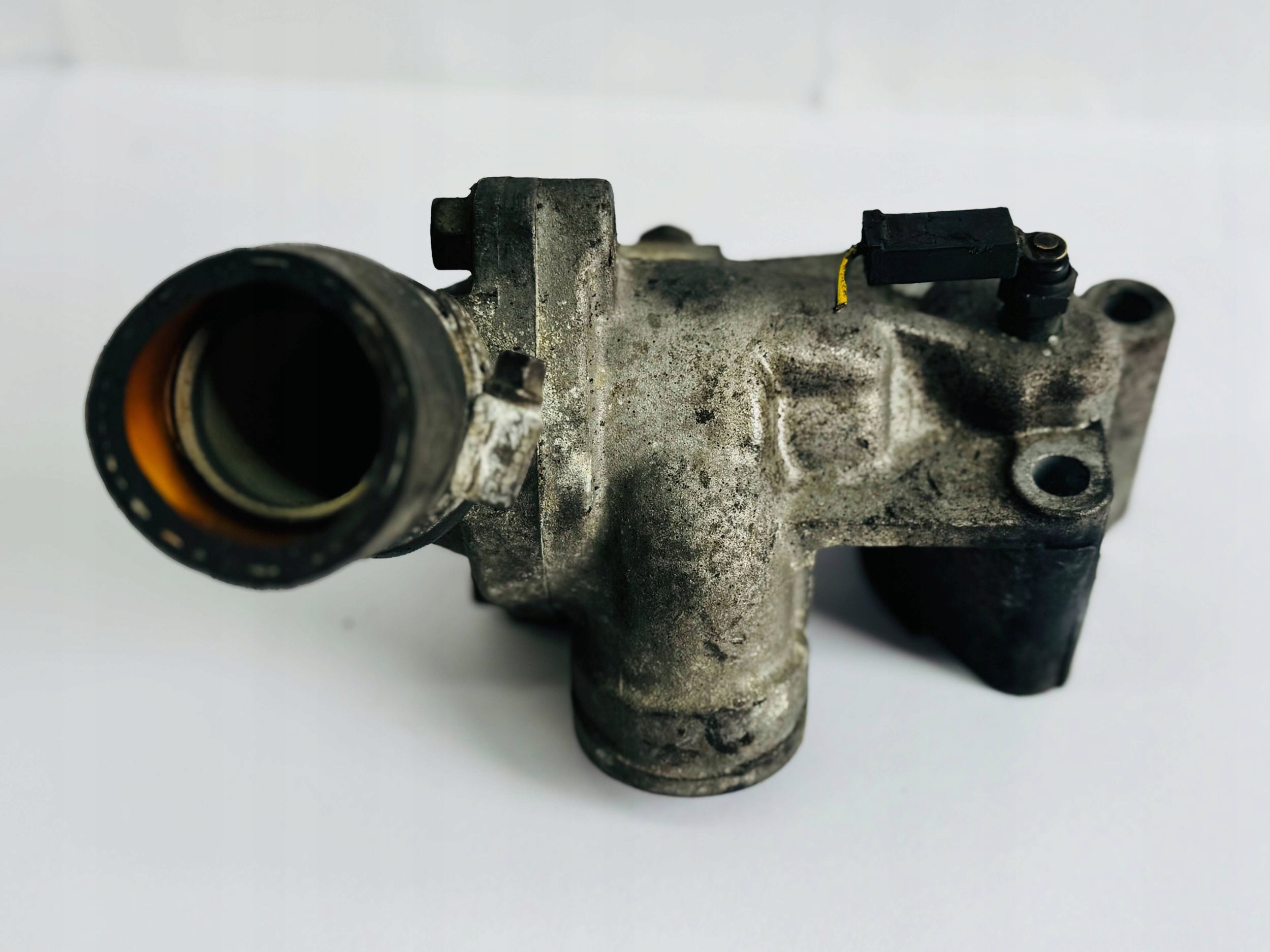 csomag TERMOSTATU MITSUBISHI CARISMA 1.8 16V GDI