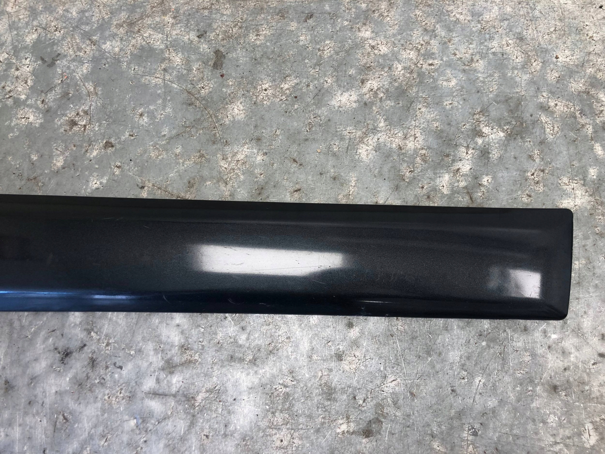 moulding door right front DACIA SANDERO and 8200735139