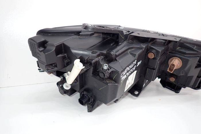 CHRYSLER PACIFICA PRECISION LED 20- reflektor left light left P68428559AC