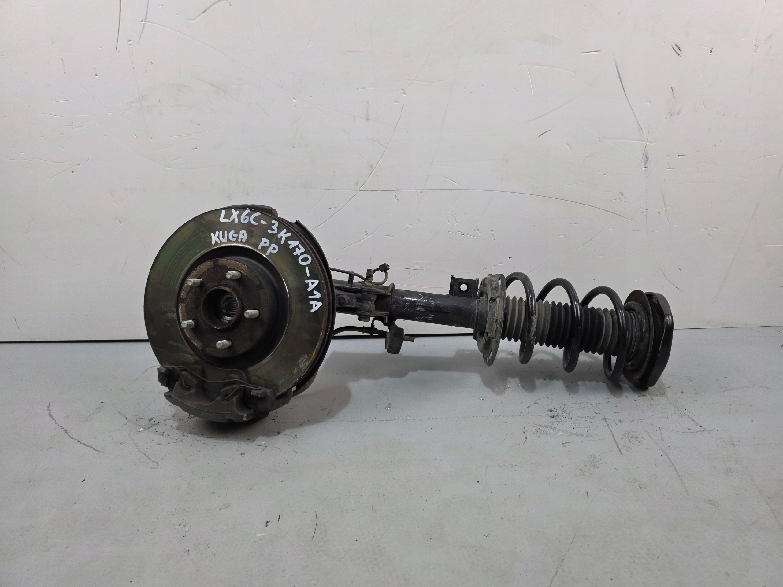swing right front FORD KUGA LX6C-3K170-A1A LX61-18045-5AD