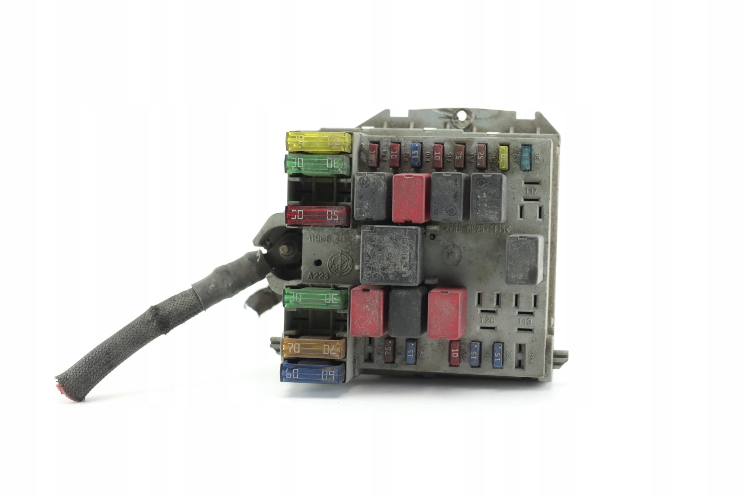 SKRZYNKA BEZPIECZNIKOW FIAT STILO 51759553