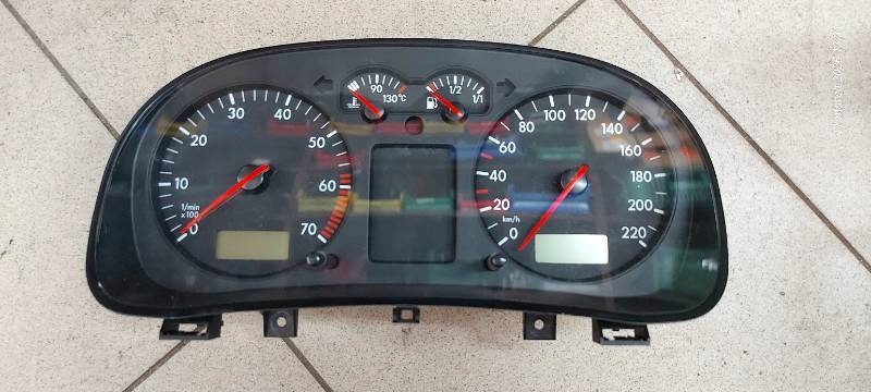 LICZNIK GOLF IV 1J0919861