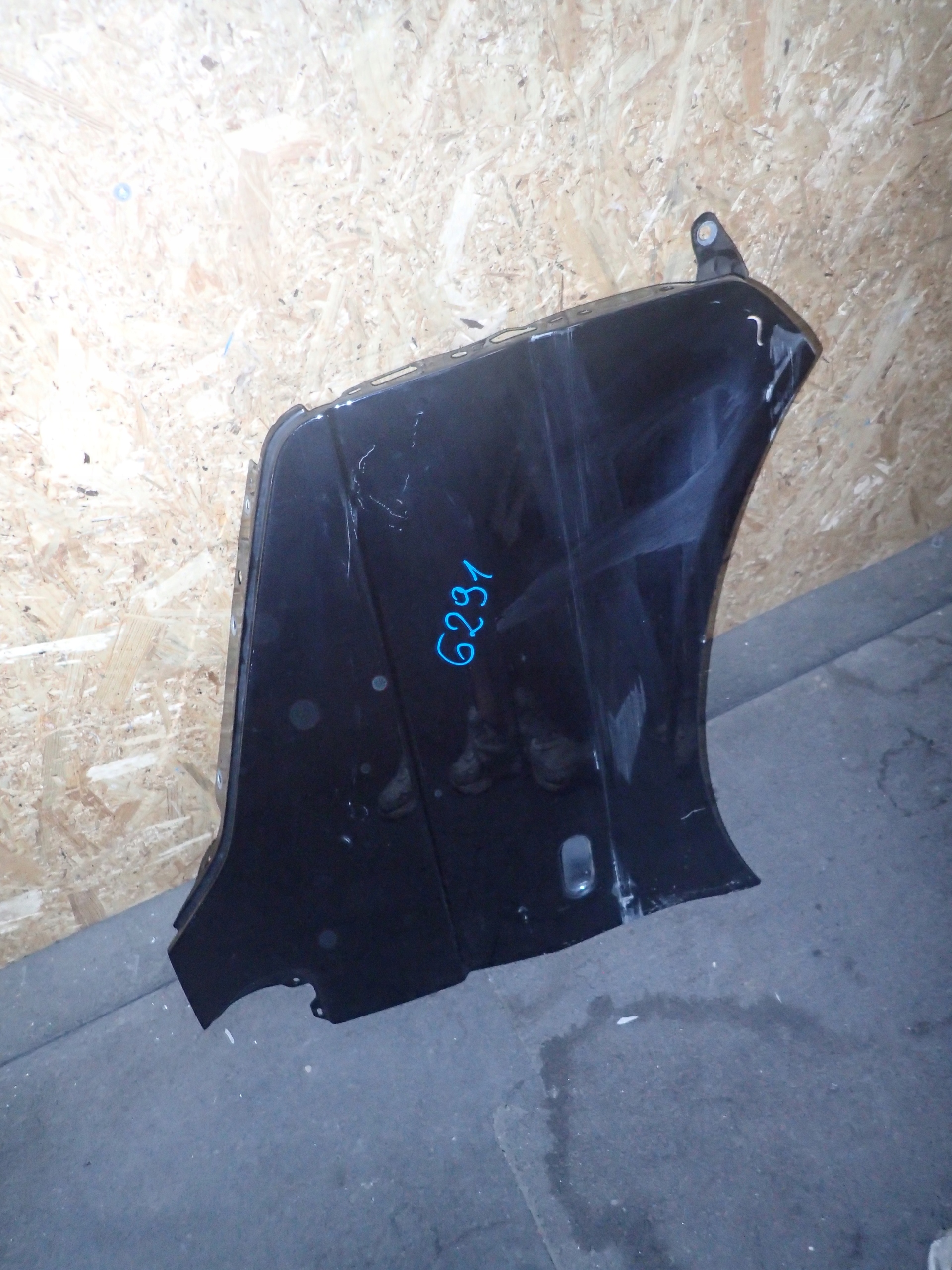 fender front right VW T5