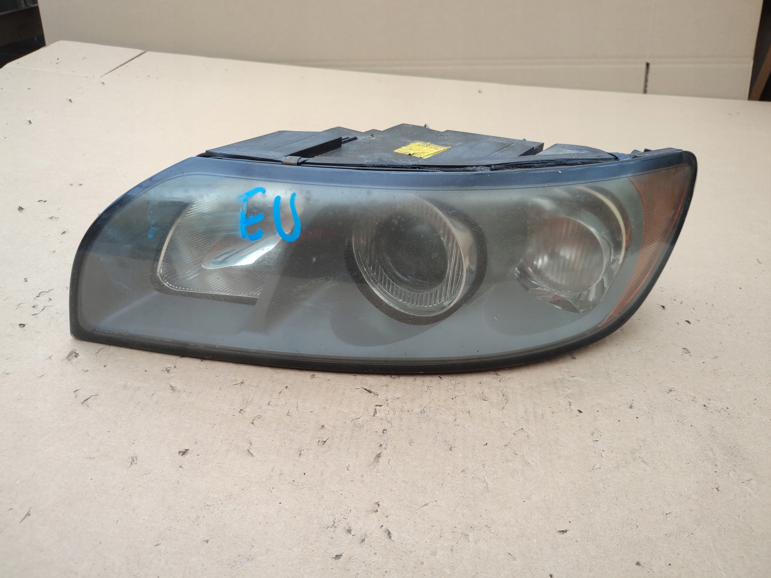 REFLEKTOR light left front left front VOLVO S40 V50 04-07