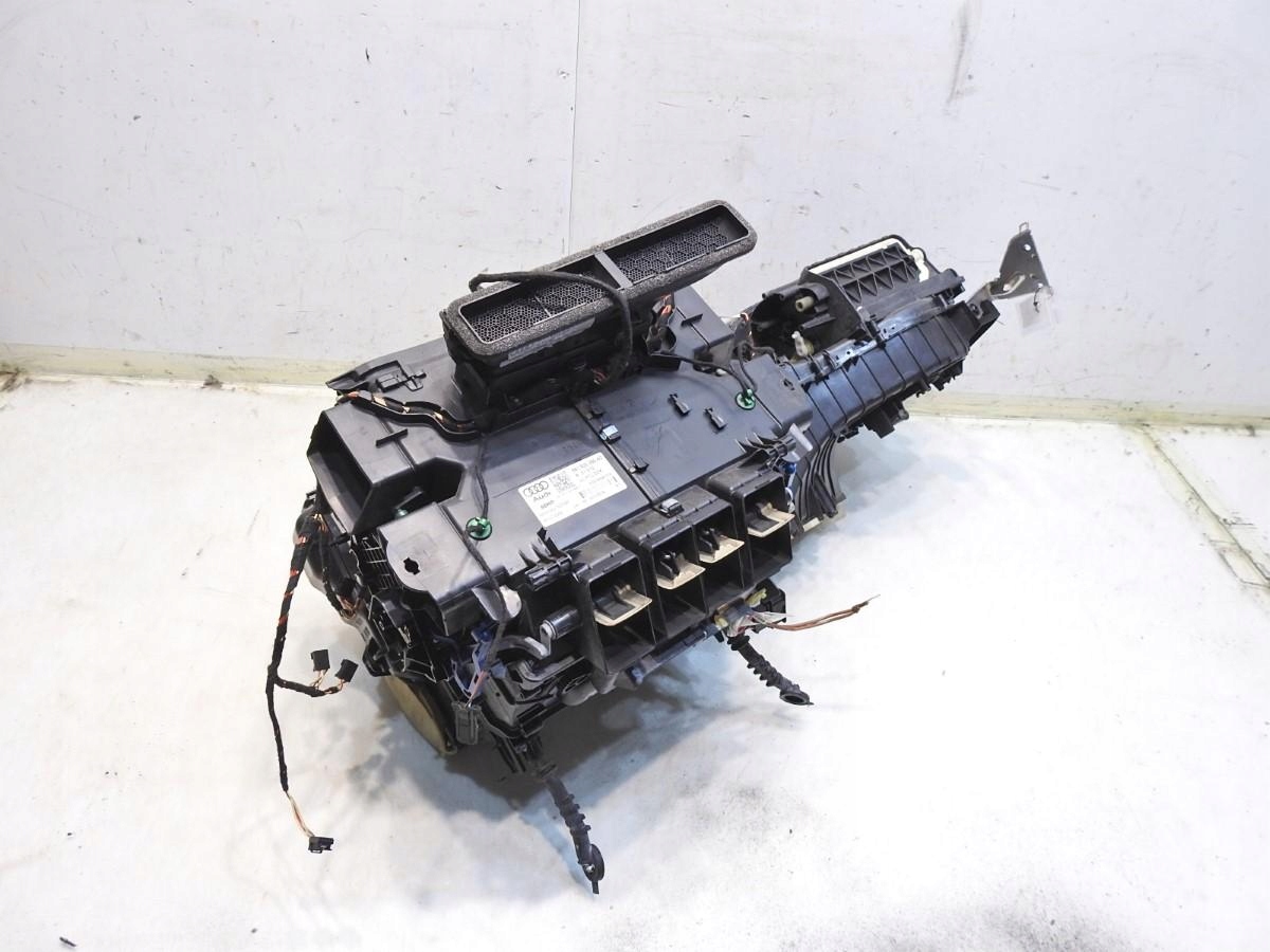 радиатор отопителя Audi A4 B8 2.0 tdi