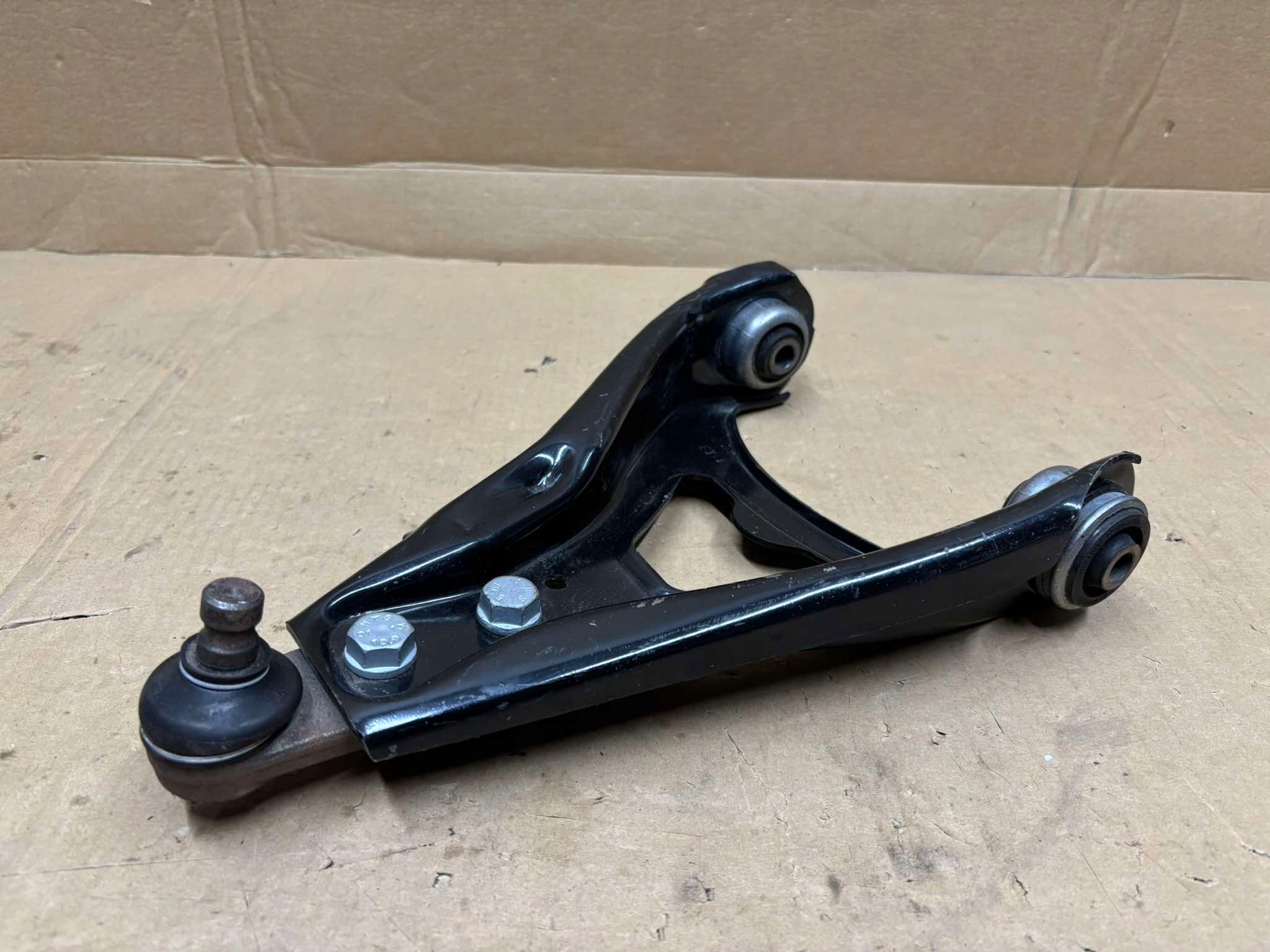 arm springing right front RENAULT SCENIC MEGANE 8200737133