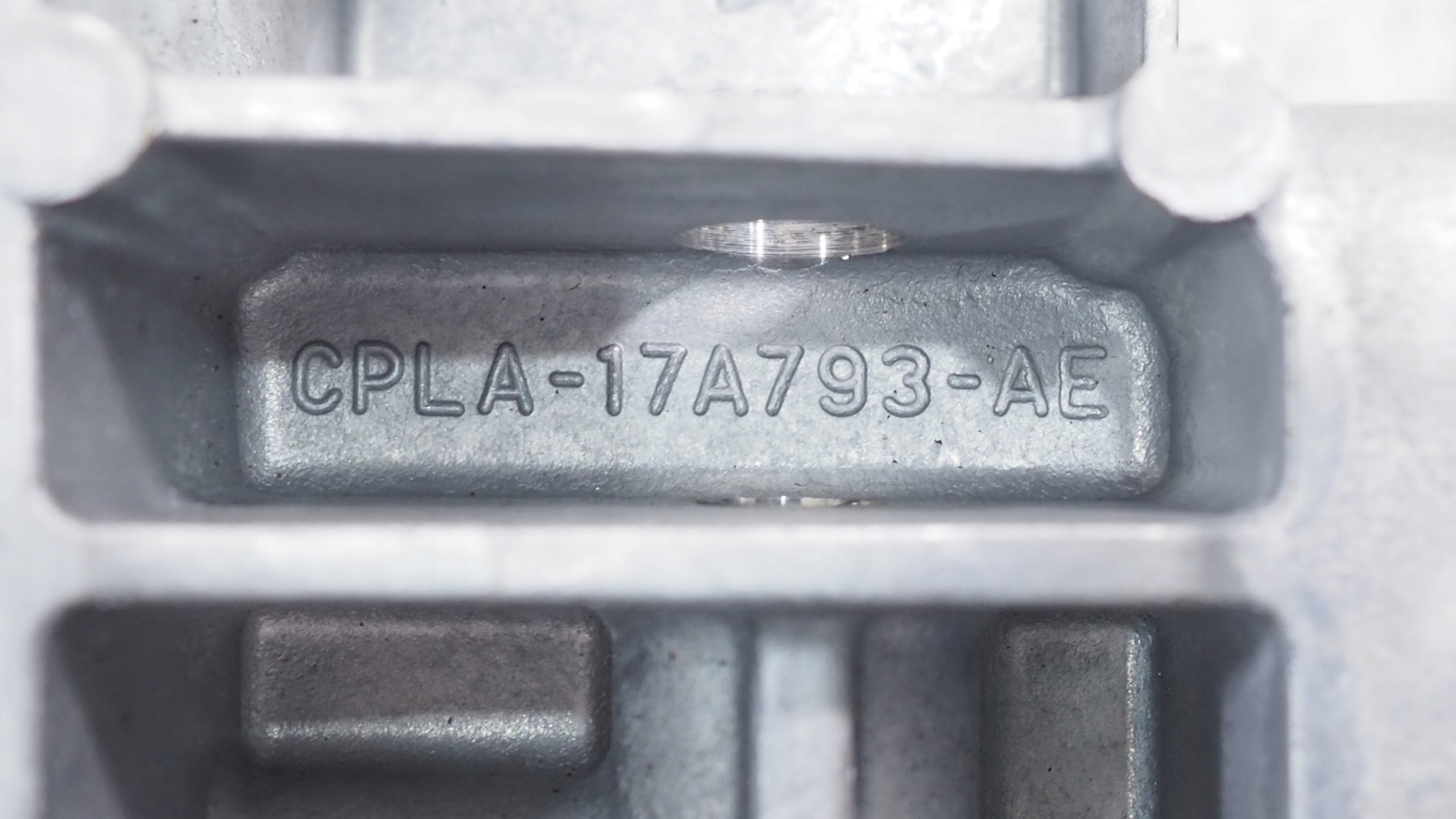 Land Rover Defender II console beam tip right front CPLA-17A793-AE