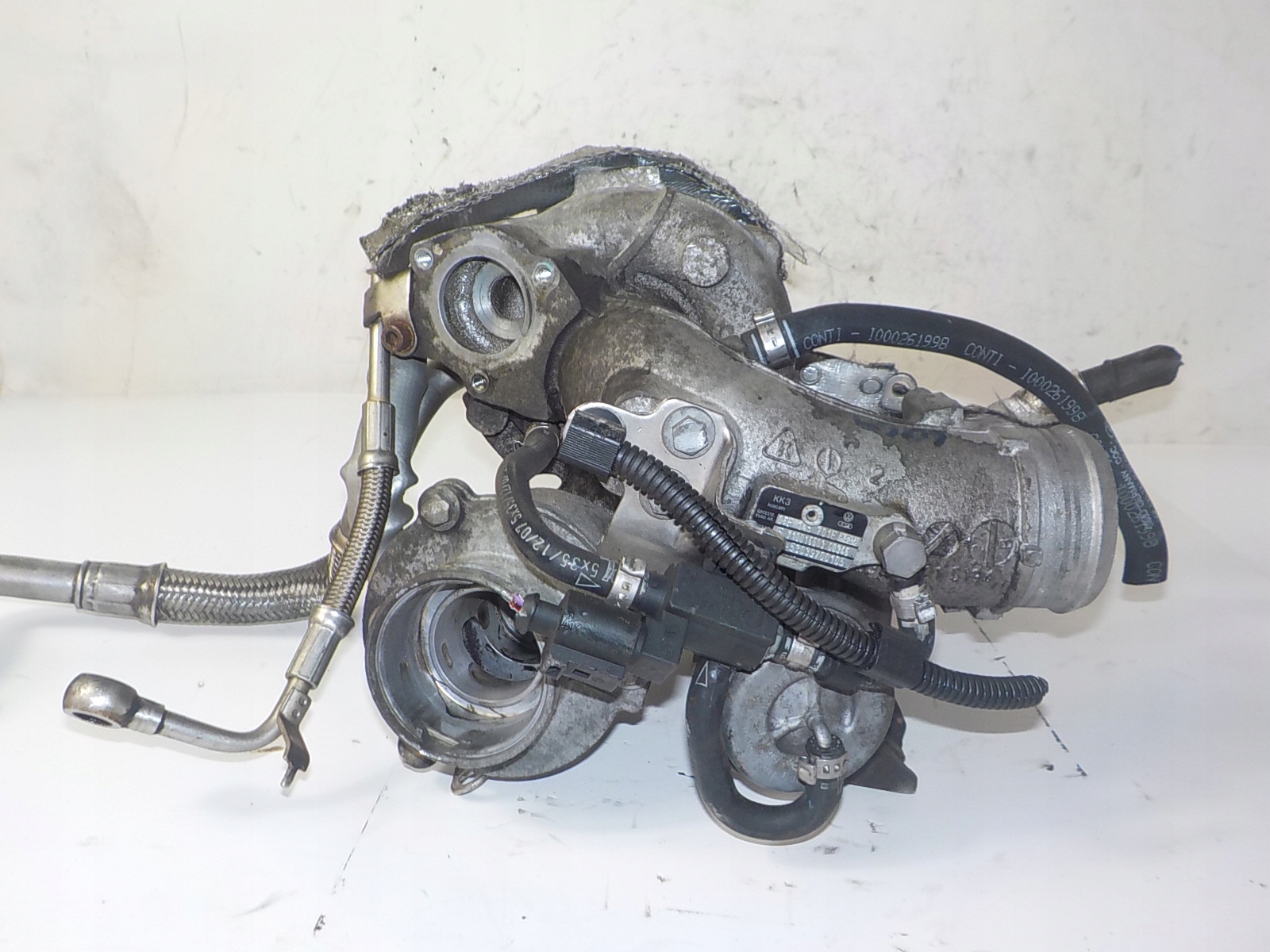 AUDI A4 B7 2.0 TFSI Turbolader TURBINA 06D145701E