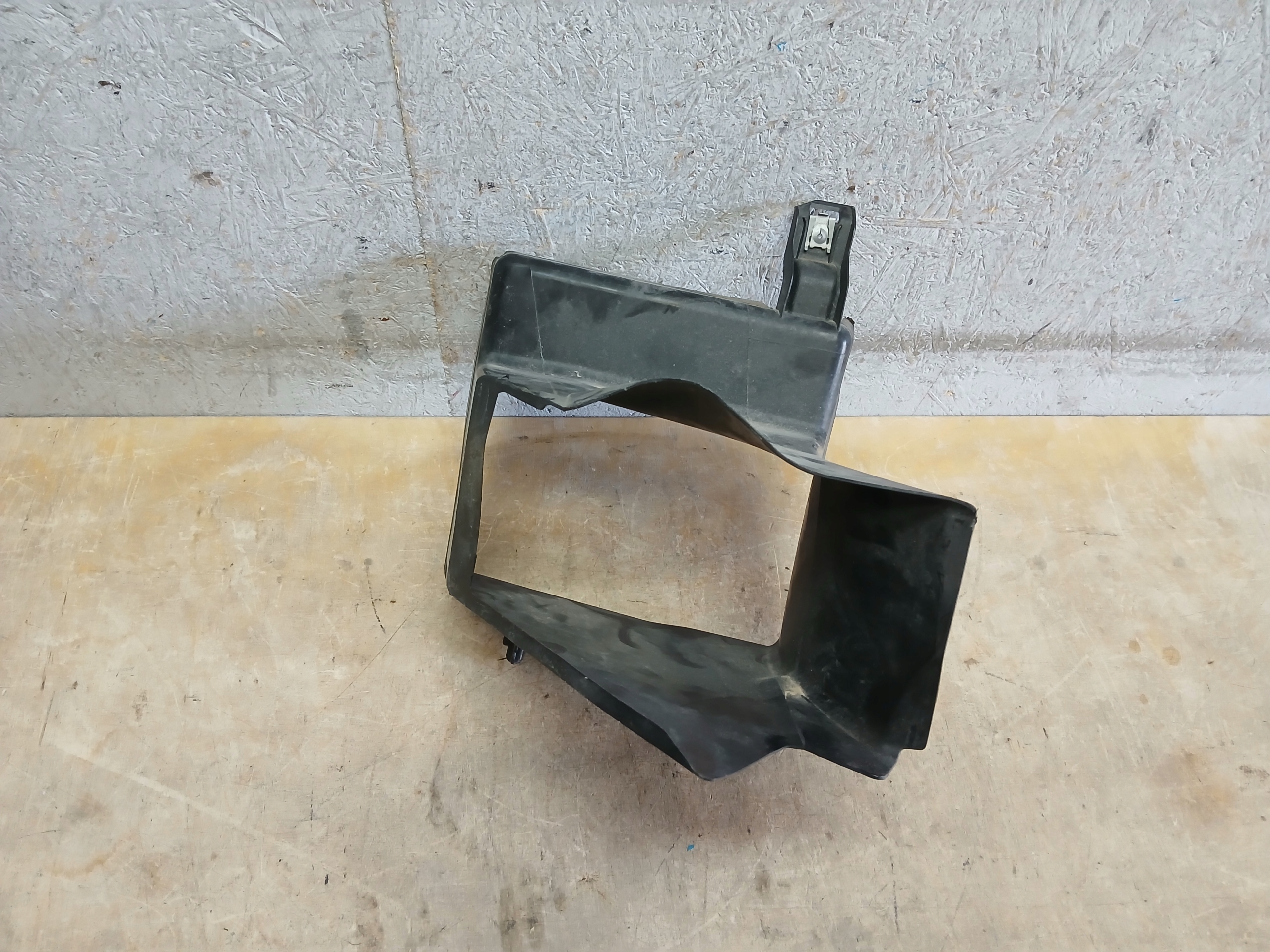 support panel for radiators intake air BMW 7 VII G11 LIFT 5174 7475272
