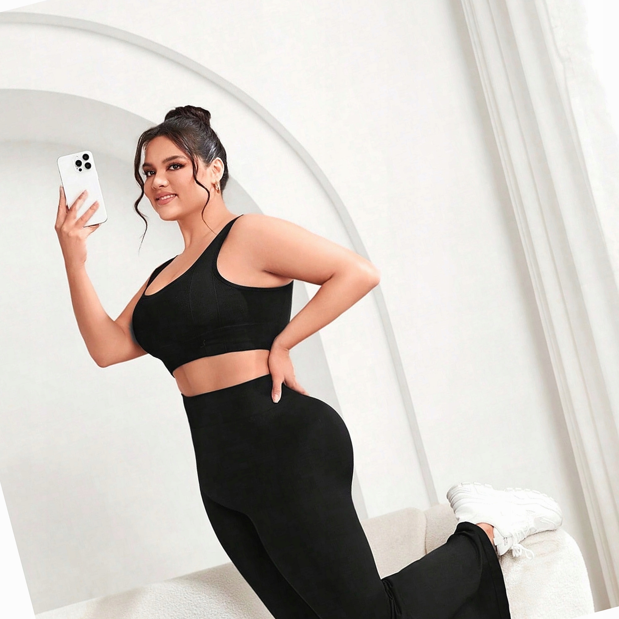 Komplet Czarny Do Ćwiczeń Bezszwowa Treningowy Top Rozkloszowane 4XL 48