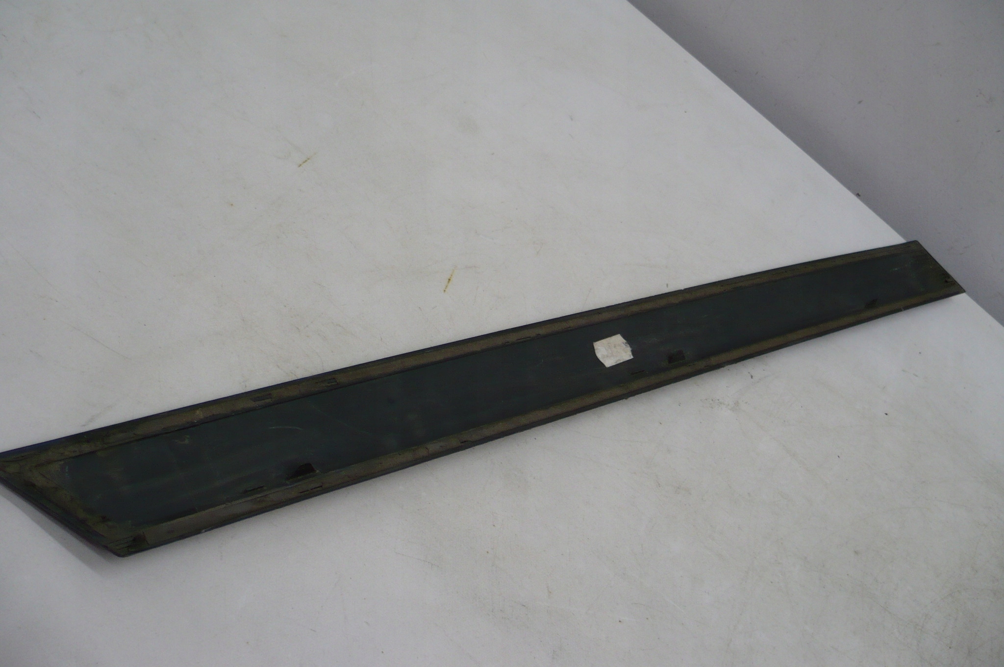 OPEL ASTRA H III 3 moulding door left rear part HB