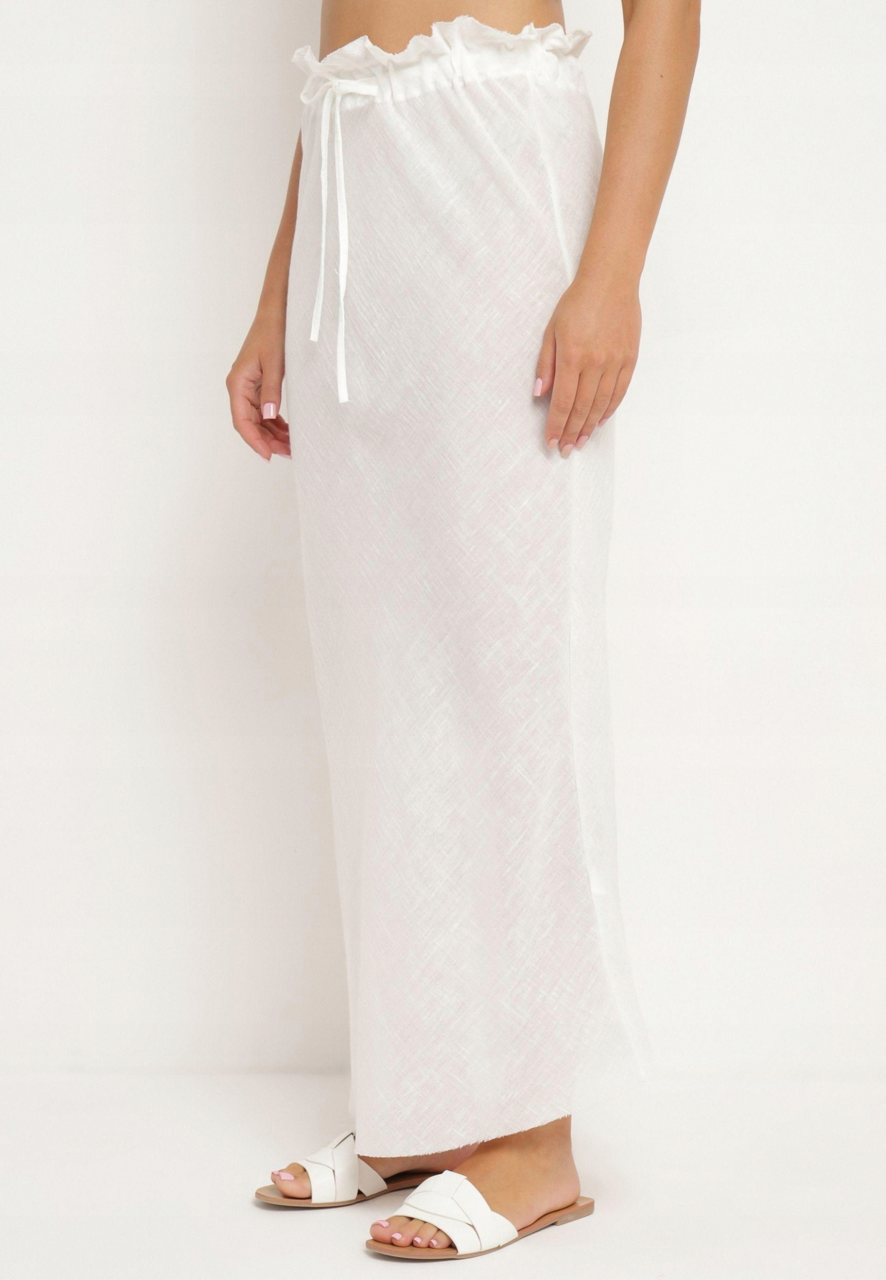 Sukně Bílá Jednoduchá Ležérní Minimalistická Elegantní Born2be 42