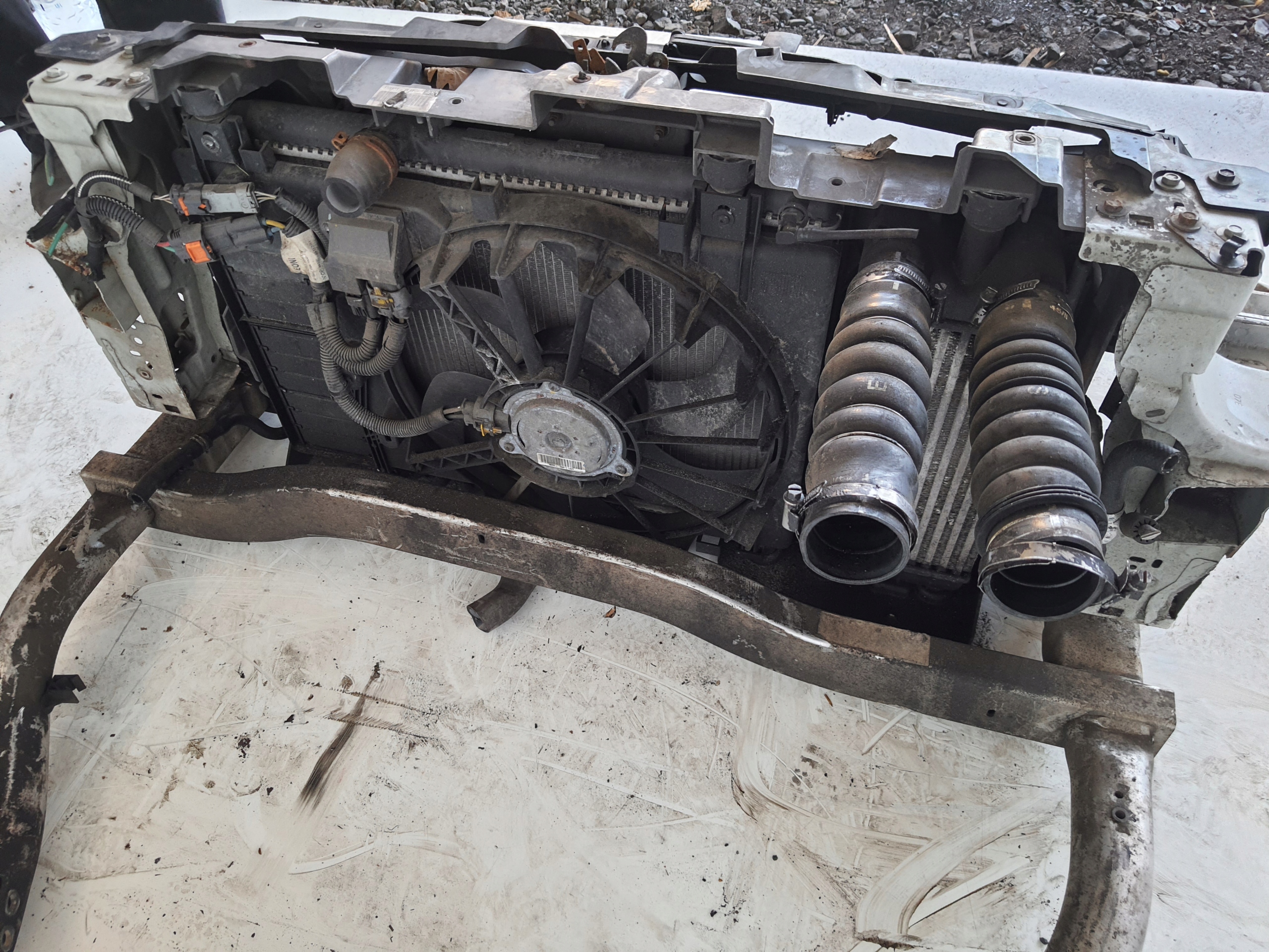 PEUGEOT 508 10-14 support panel for radiators 1.6 HDI