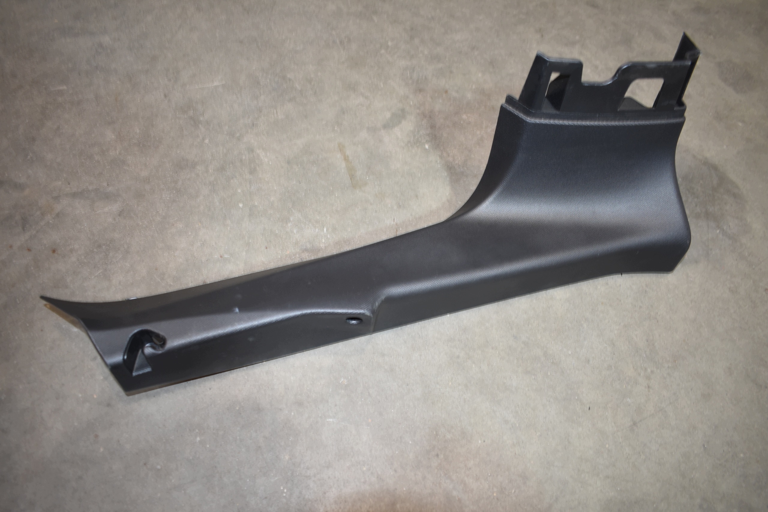 IDEALNA cover cap upholstery bonnet left BMW G02 1