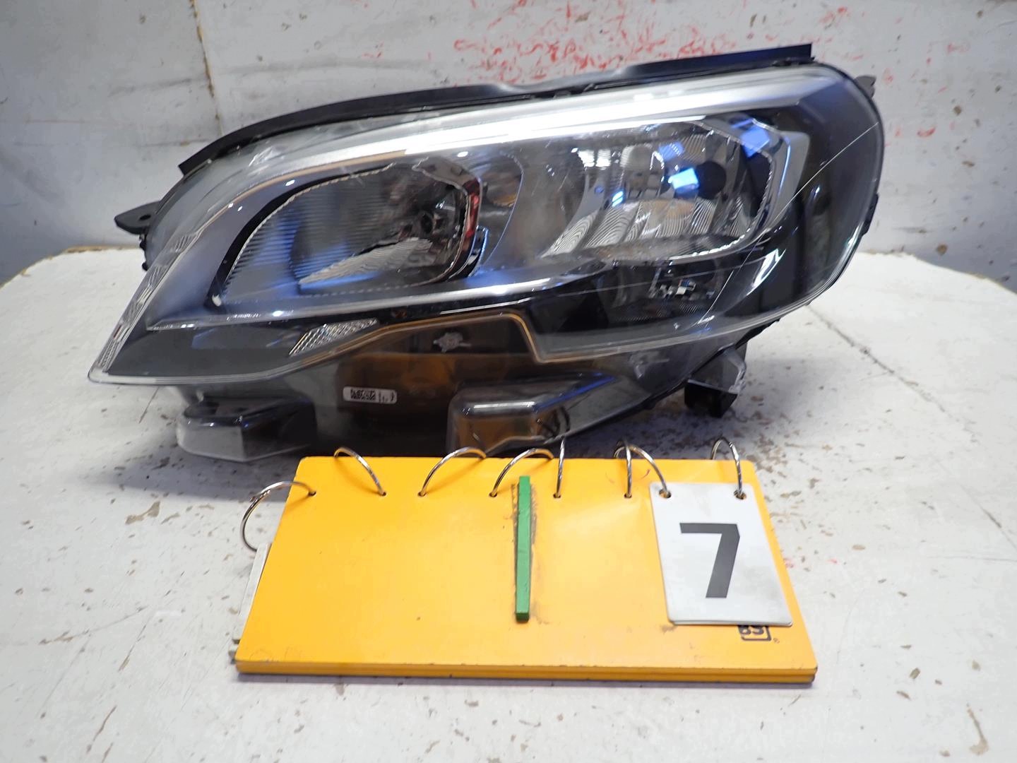 light front front left PEUGEOT EXPERT III 2016- 9808572680