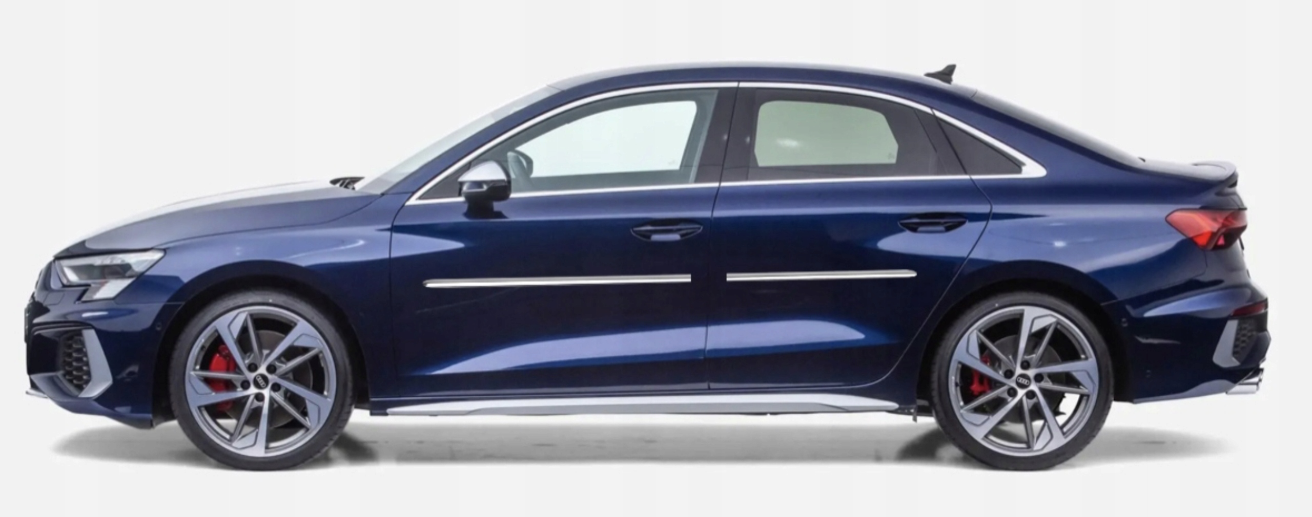 Skoda Rapid Spaceback - Listwy CHROM na drzwi boczne dekoracyjne chrom Stan opakowania oryginalne