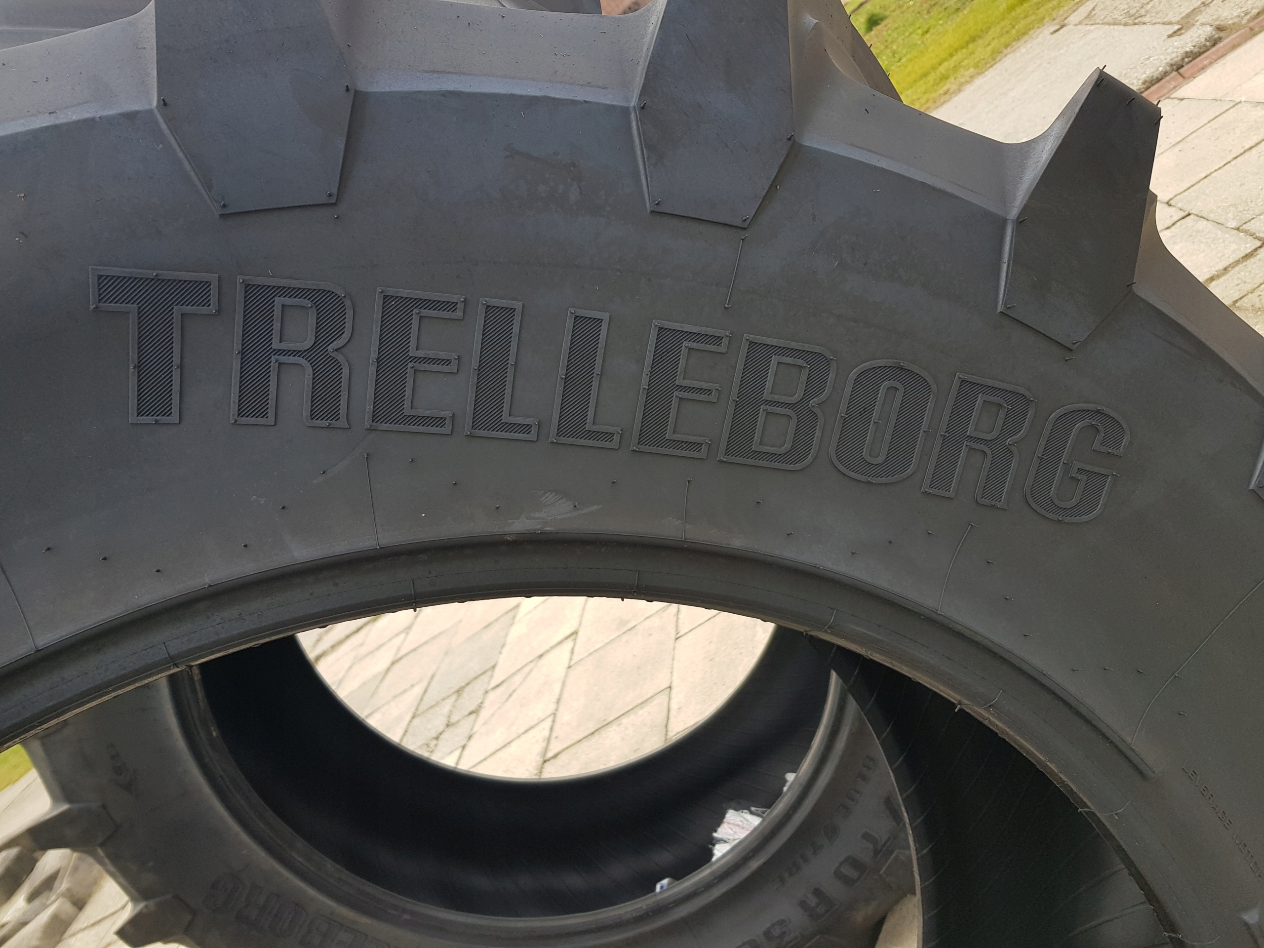 2 x 520 70R38 Trelleborg TM700 ProgressiveTraction Mark Trelleborg