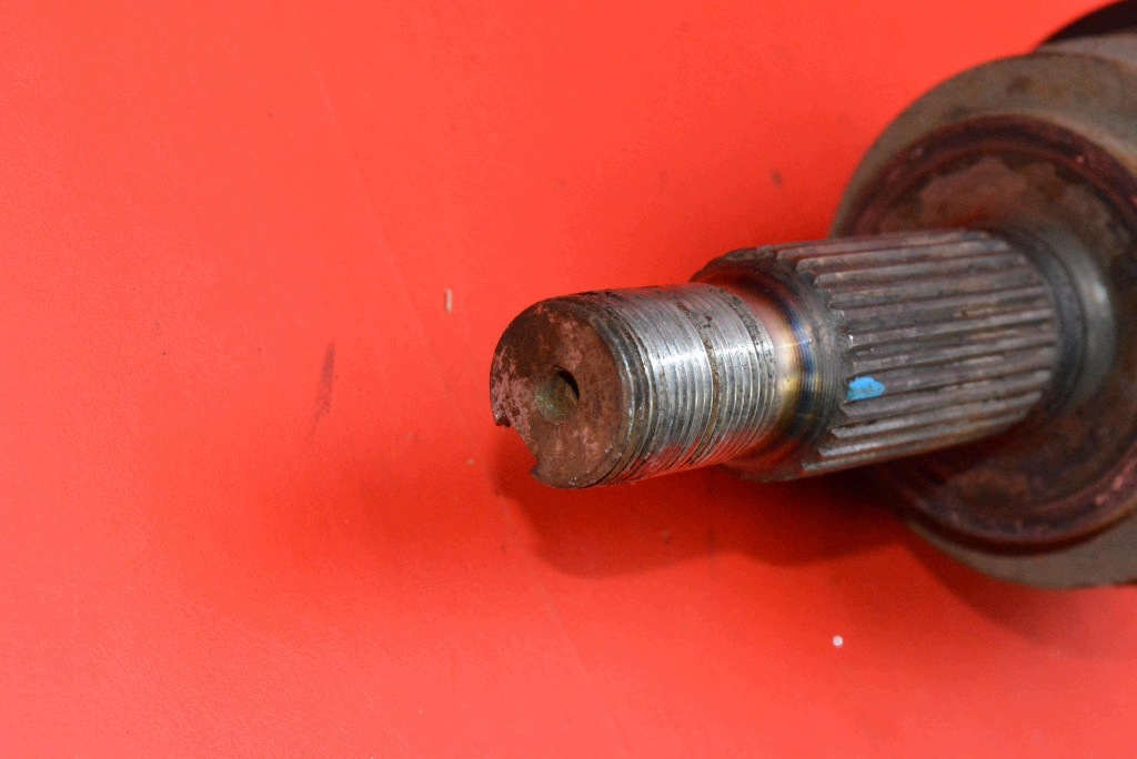 semi-axis left front AUTOMAT 3815A306 MITSUBISHI OUTLANDER III 2.0 PHEV 121 KM