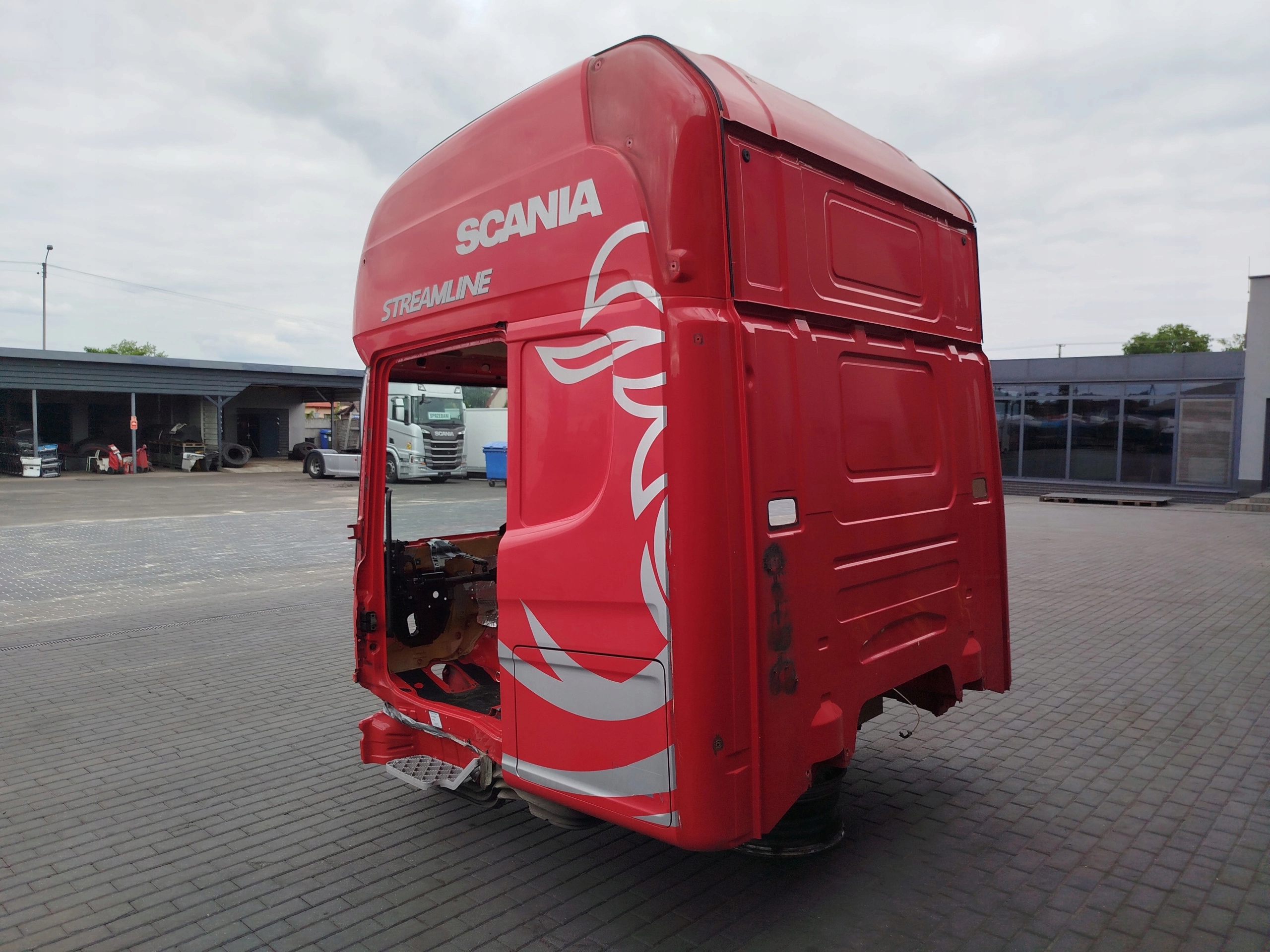 KABINA GOŁA SCANIA STREAMLINE TOPLINE CR19 Kolor czerwony