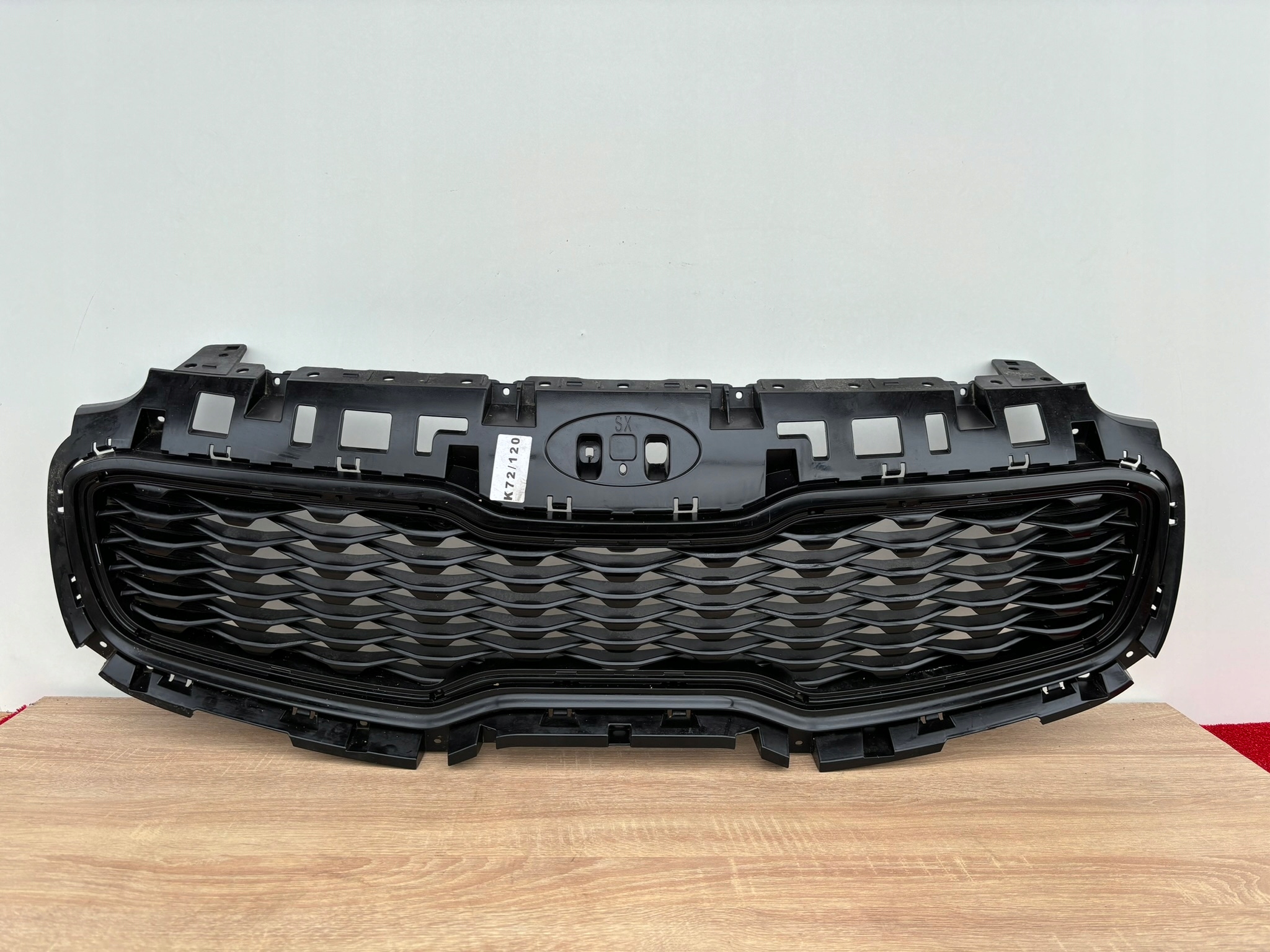 KIA SPORTAGE 4 IV KRATKA ZDERZAKA ATRAPA GRILL 86350-F1500 K72/120