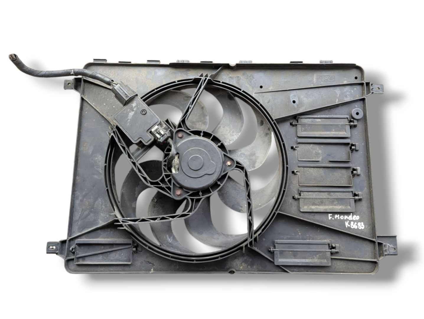 ventilátor chladiče Ford Mondeo 4 2008 6G91-8C607-PC