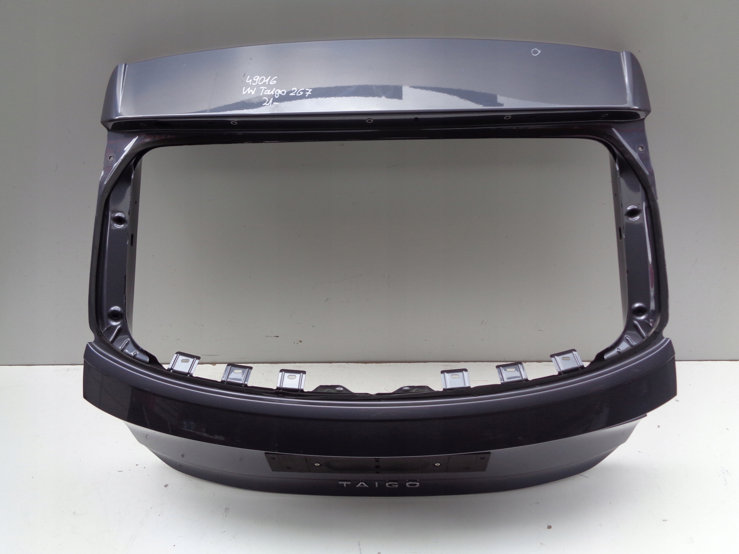 boot doors VW TAIGO 2G7 21- NR 49016