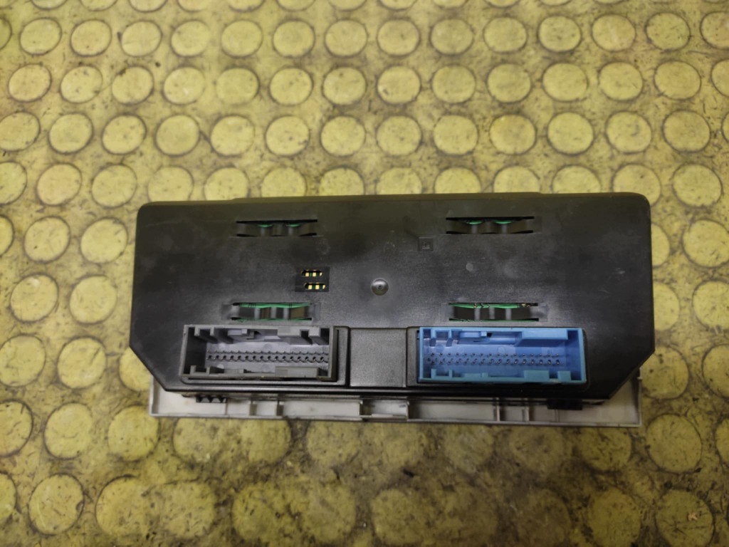 OPEL ASTRA H PANEL klími klimatizaci 13122963