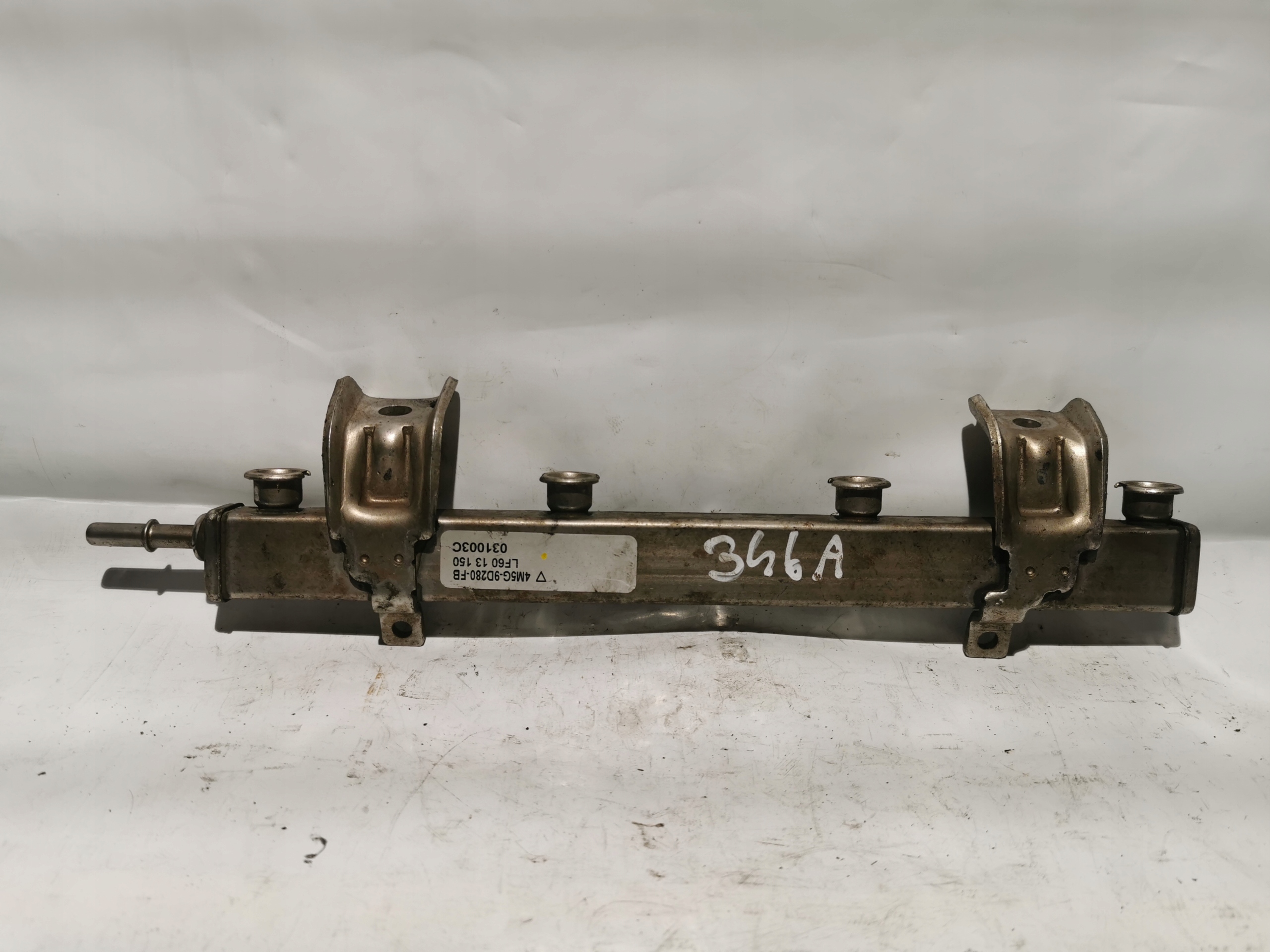 топливная рейка mazda 1.8 2.0 b 4M5G-9D280-FB LF6013150