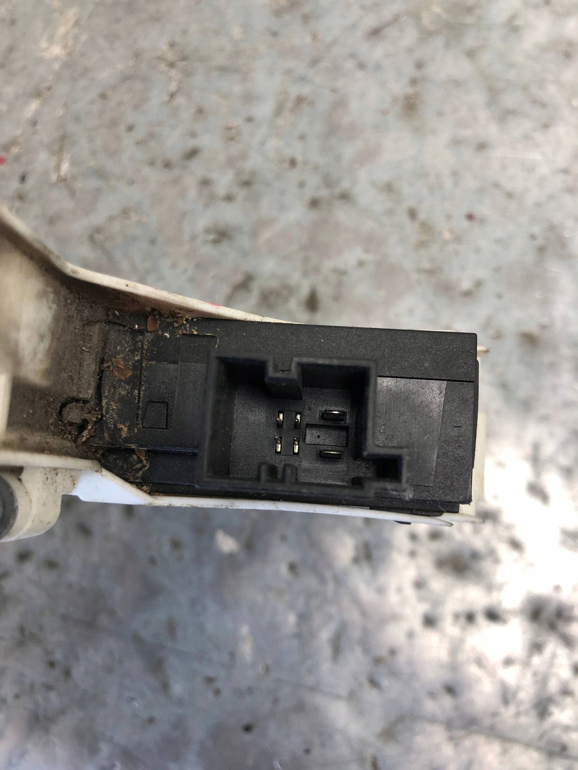 motor ablak jobb far AUDI A6 C6 4F0959802A