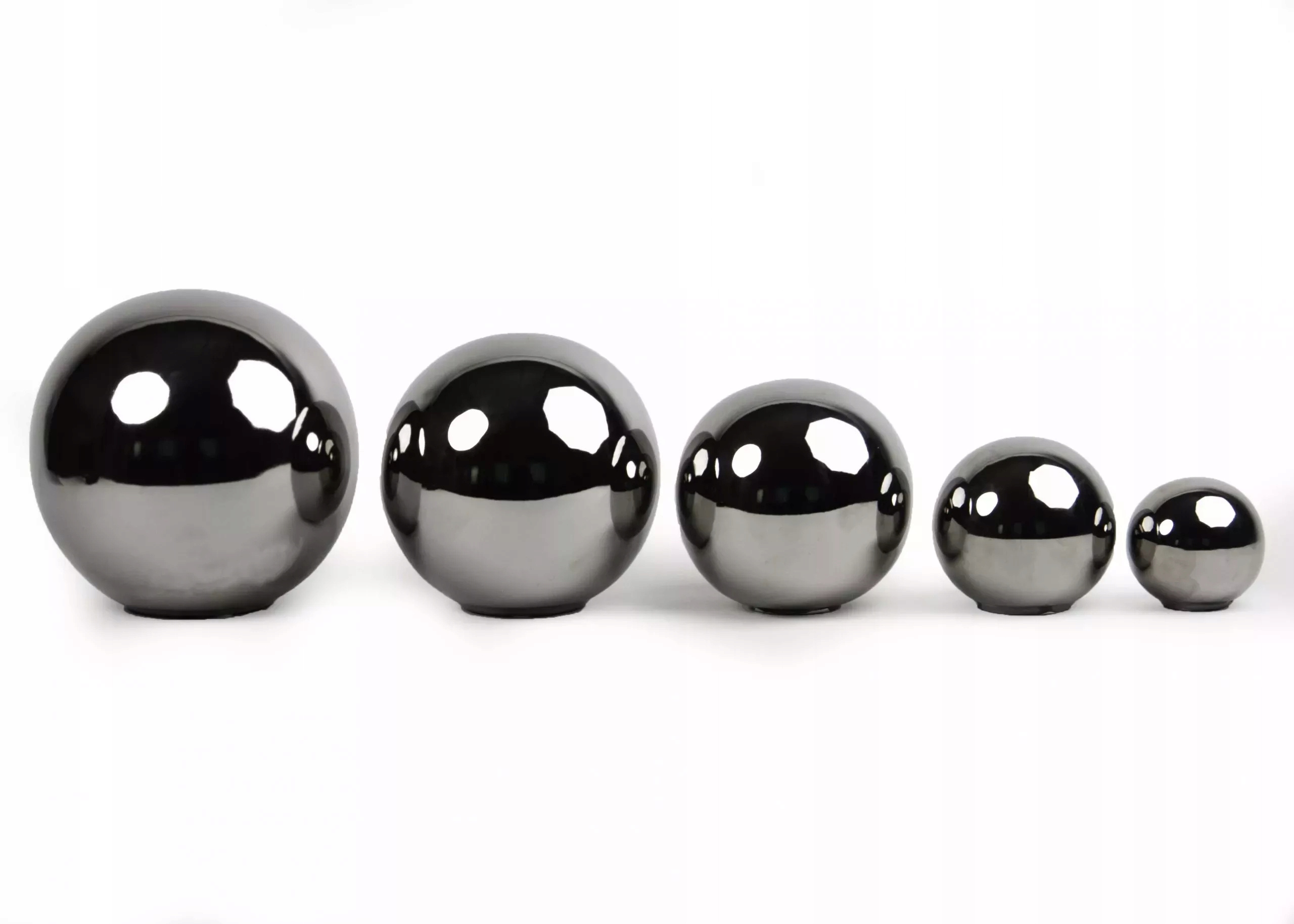 Kula srebrna 4 cm Wysokość produktu 4 cm