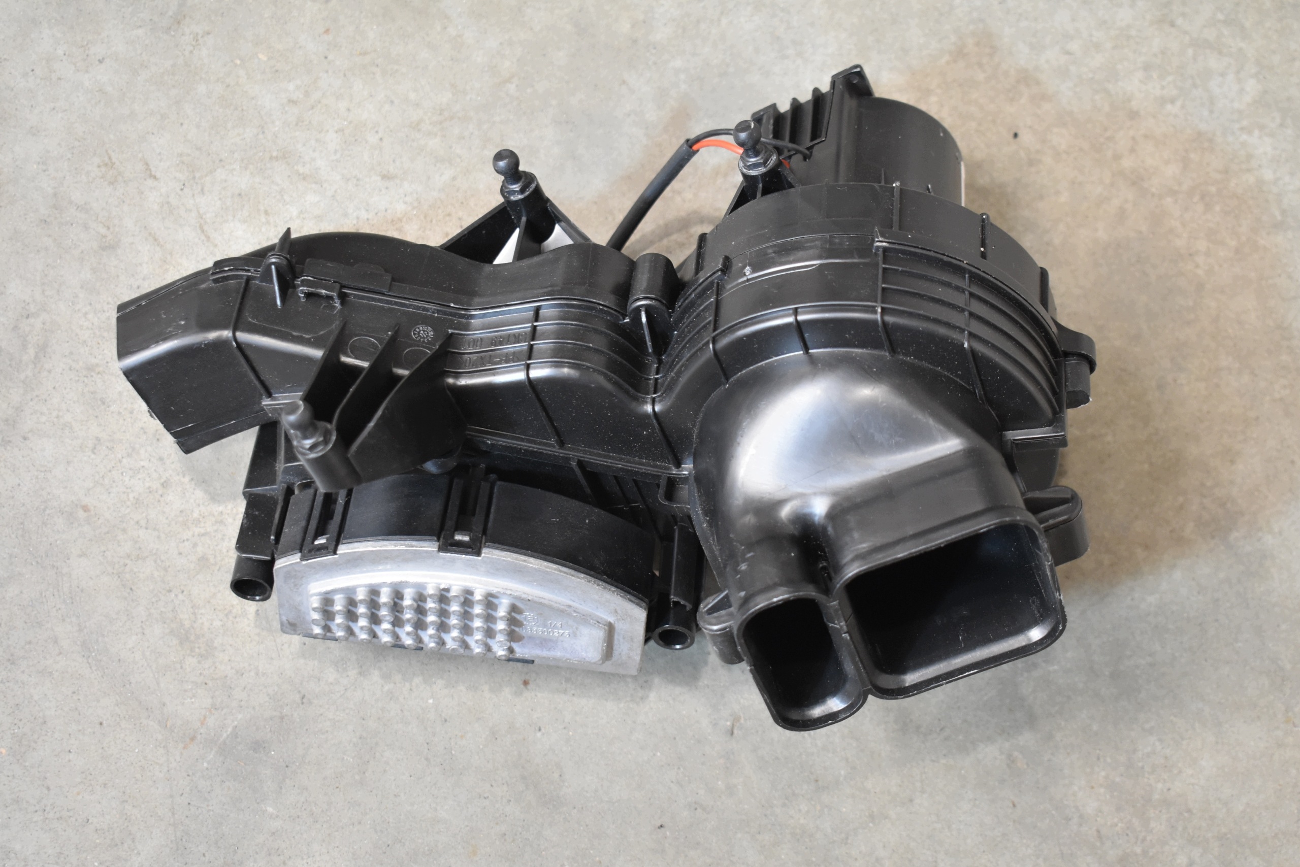 IDEALNY ventilátor tOPENÍ klími pravá BENTLEY FLYING SPUR 1