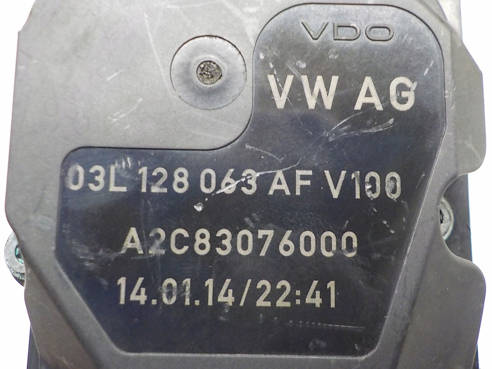 AUDI A4 B8 Valvola a farfalla 03L128063AF V100 A2C83076000