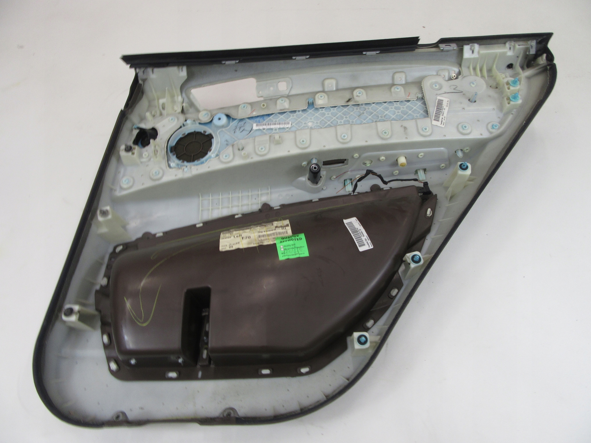 side upholstery door left left rear part BMW e70 X5 TABAK