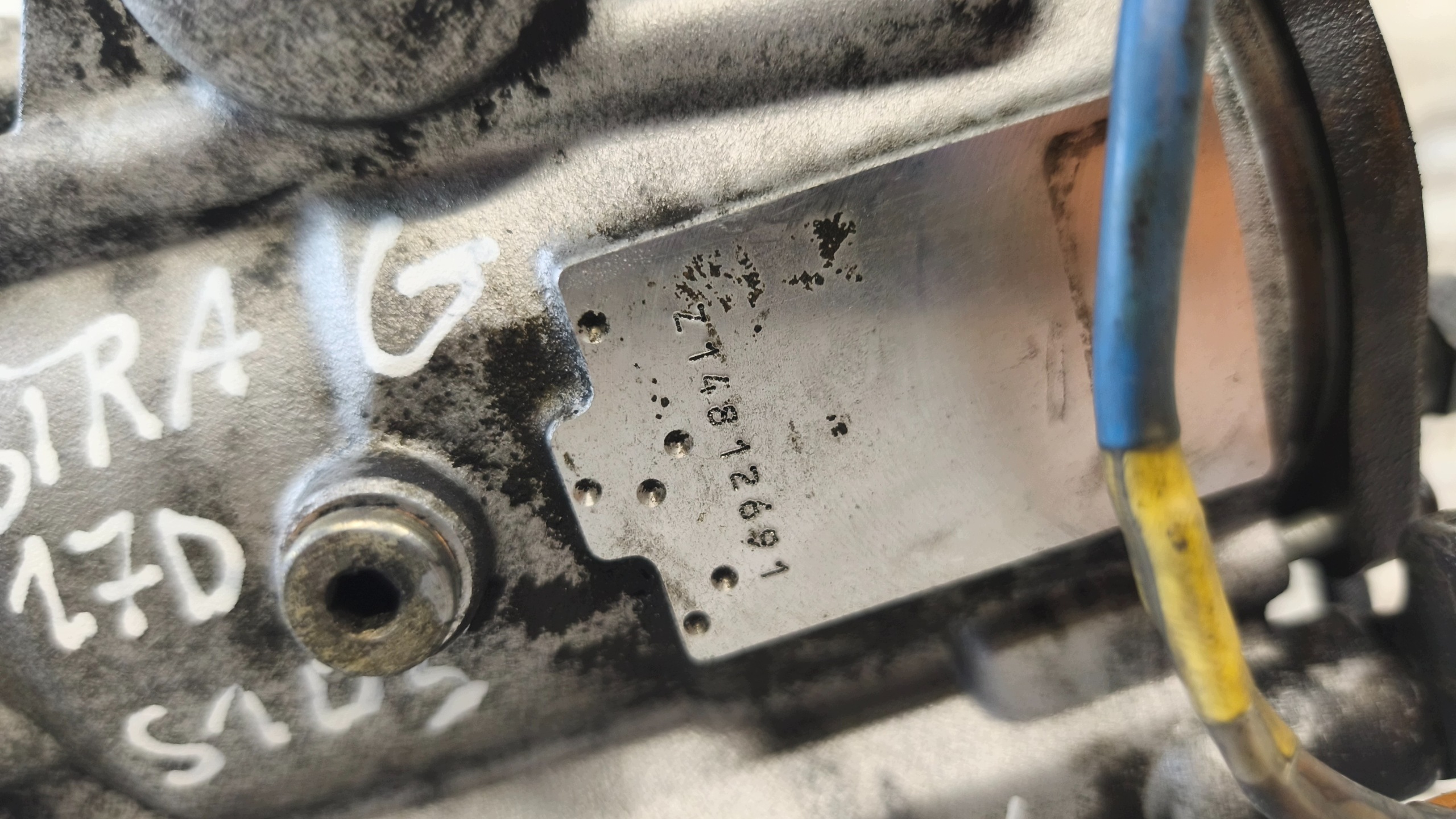 Einspritzpumpe OPEL ASTRA 1.7D 2001r 047050405